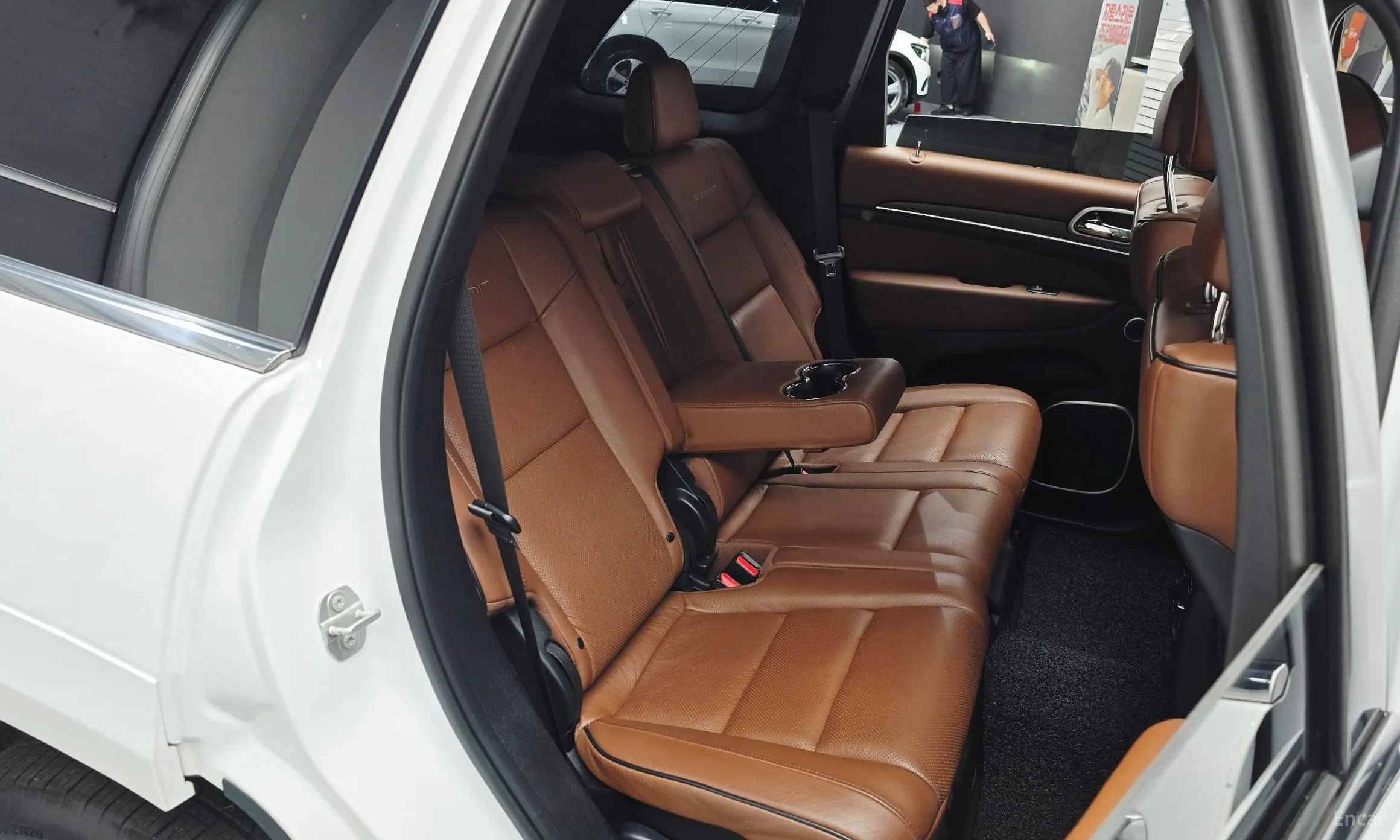Jeep Grand Cherokee превью 11