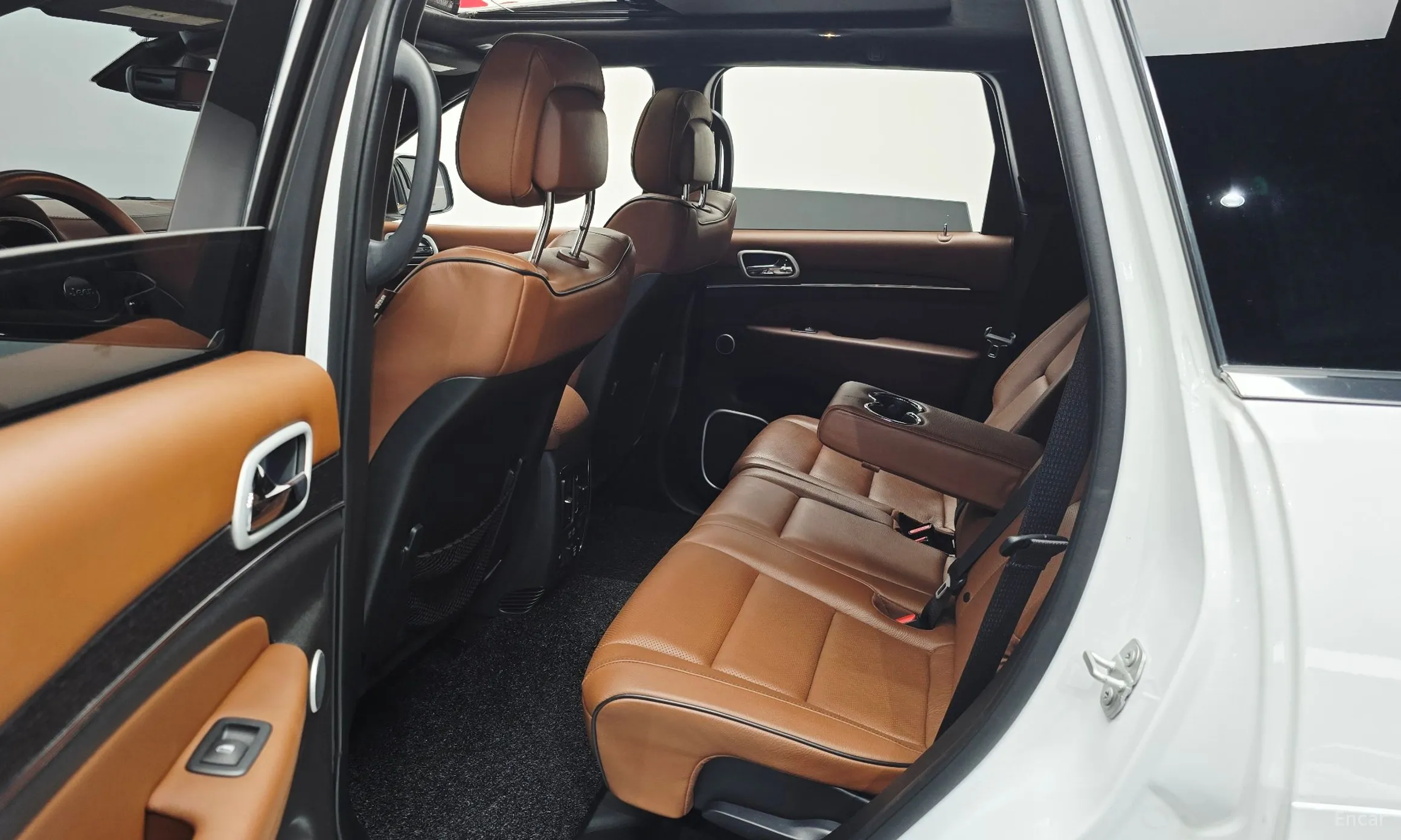 Jeep Grand Cherokee превью 19