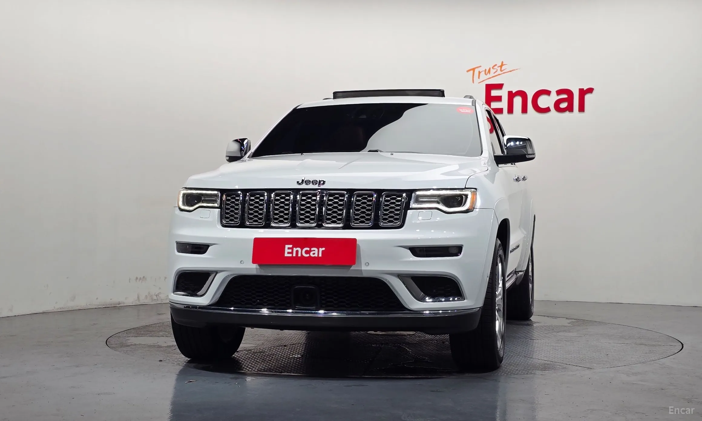 Jeep Grand Cherokee превью 3