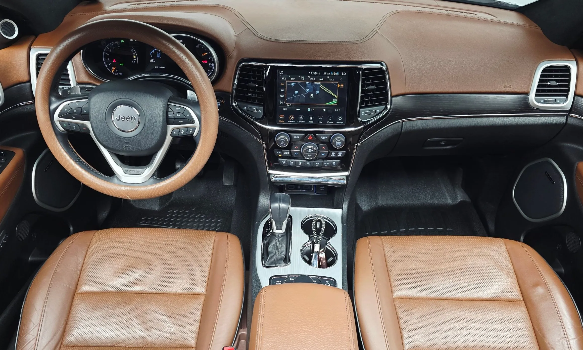 Jeep Grand Cherokee превью 7