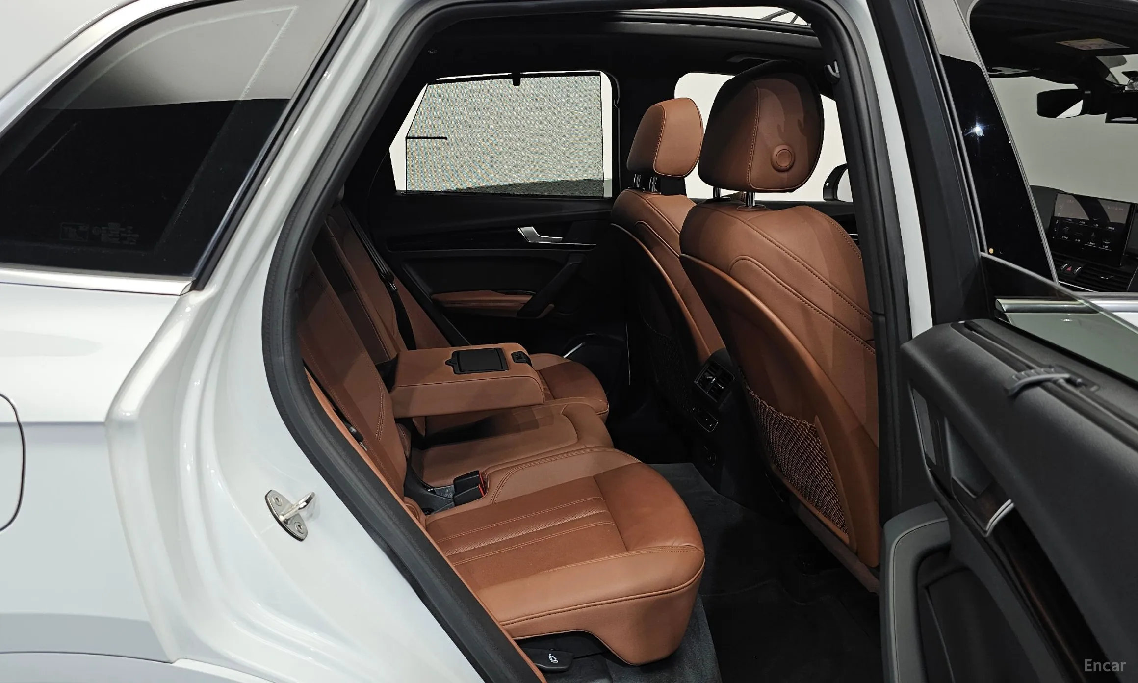 Audi Q5 (FY) превью 11