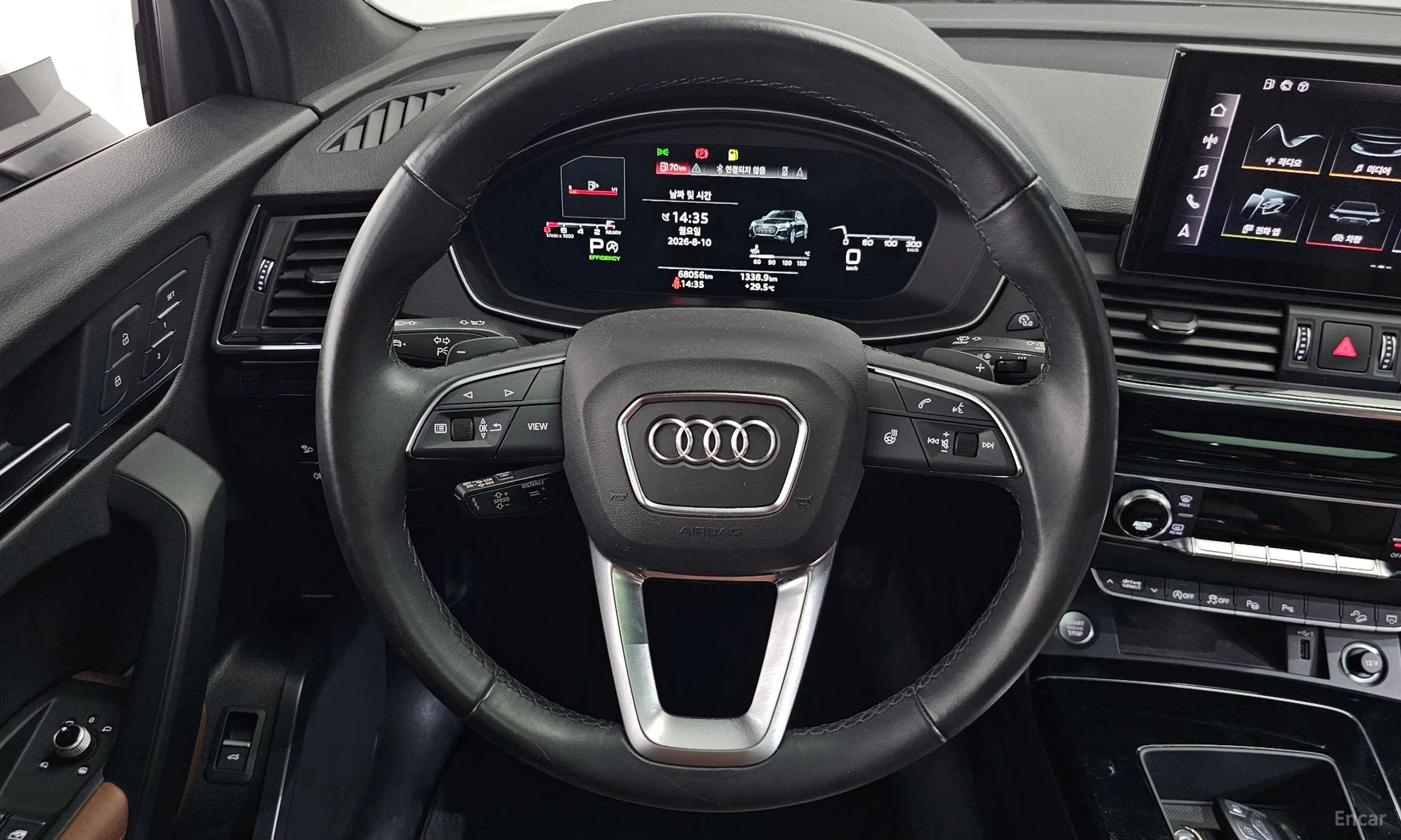 Audi Q5 (FY) превью 13