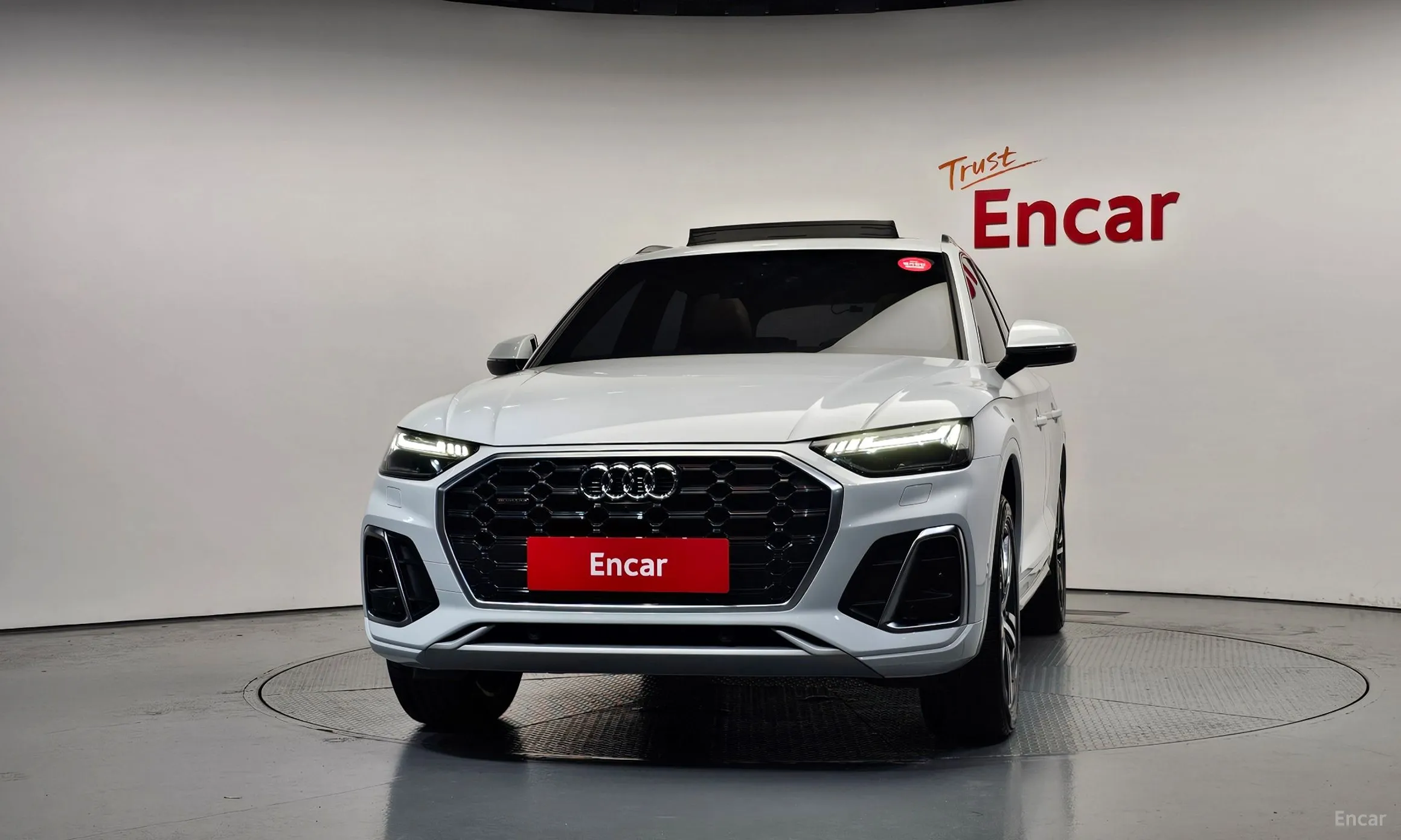 Audi Q5 (FY) превью 3