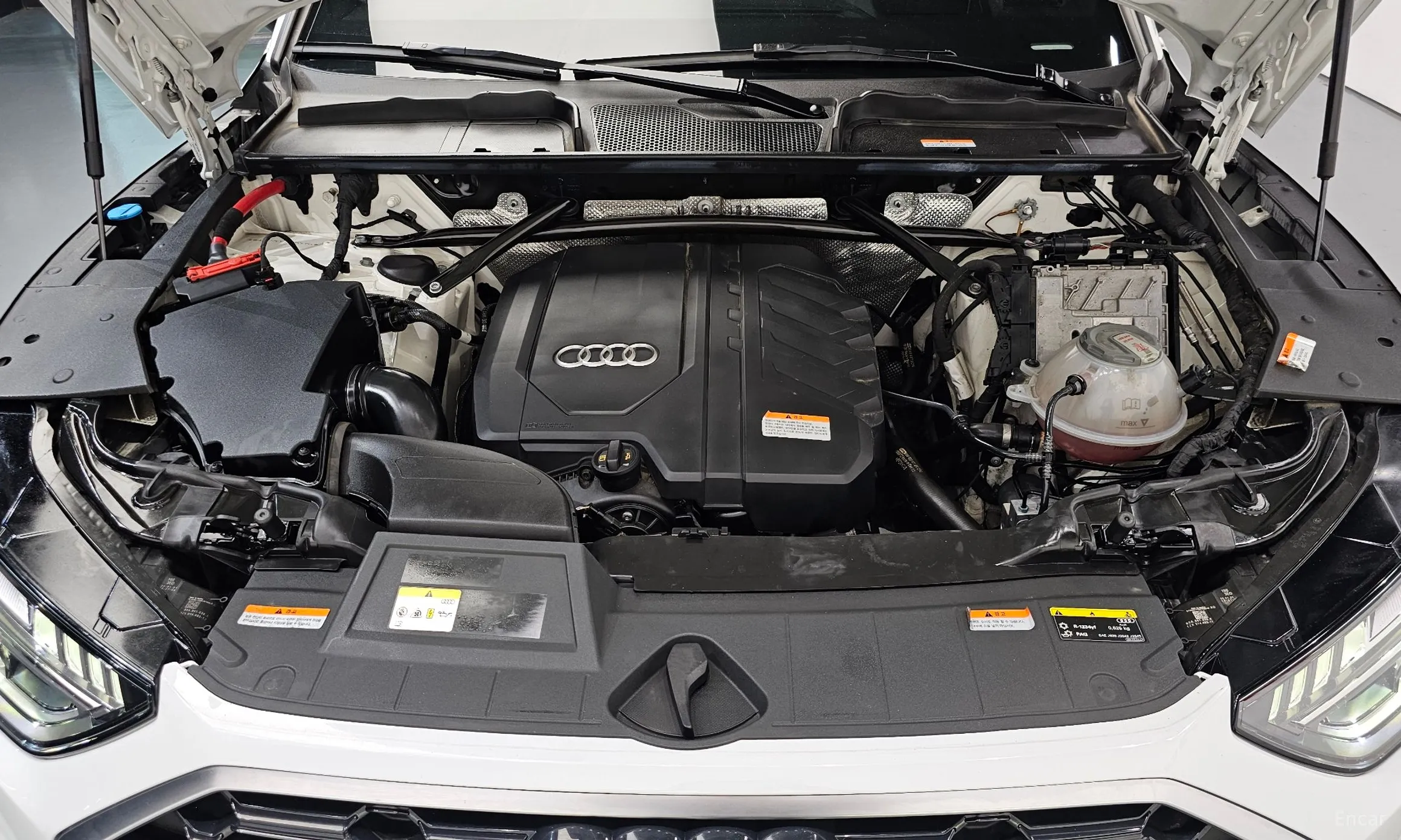 Audi Q5 (FY) превью 6