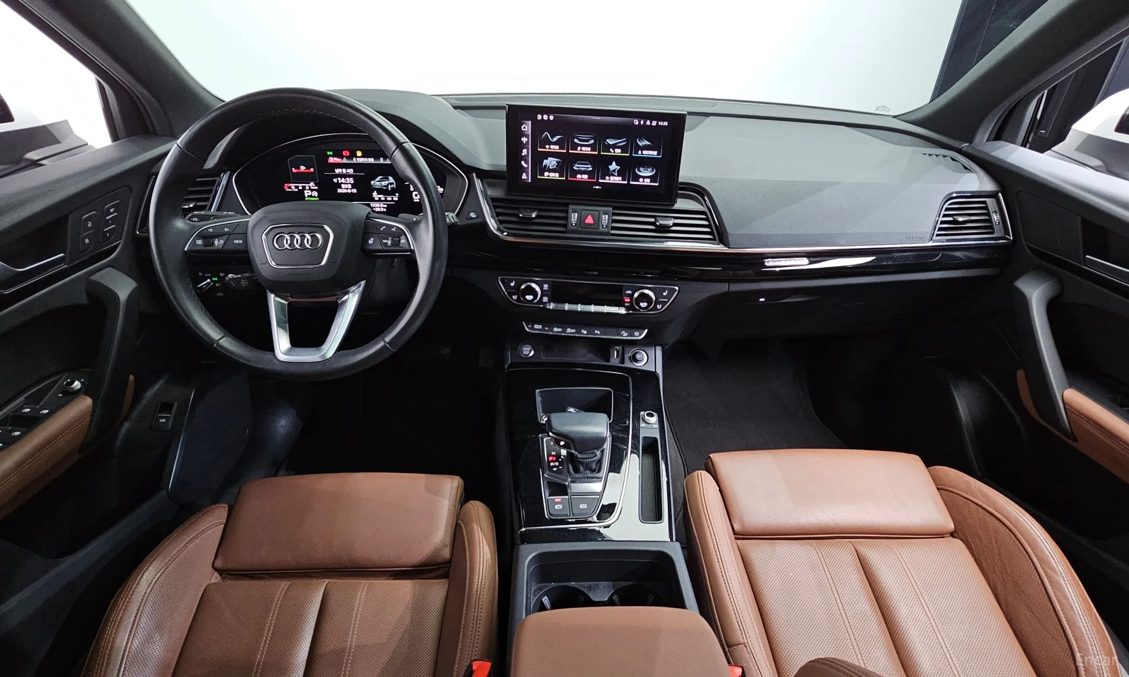 Audi Q5 (FY) превью 7
