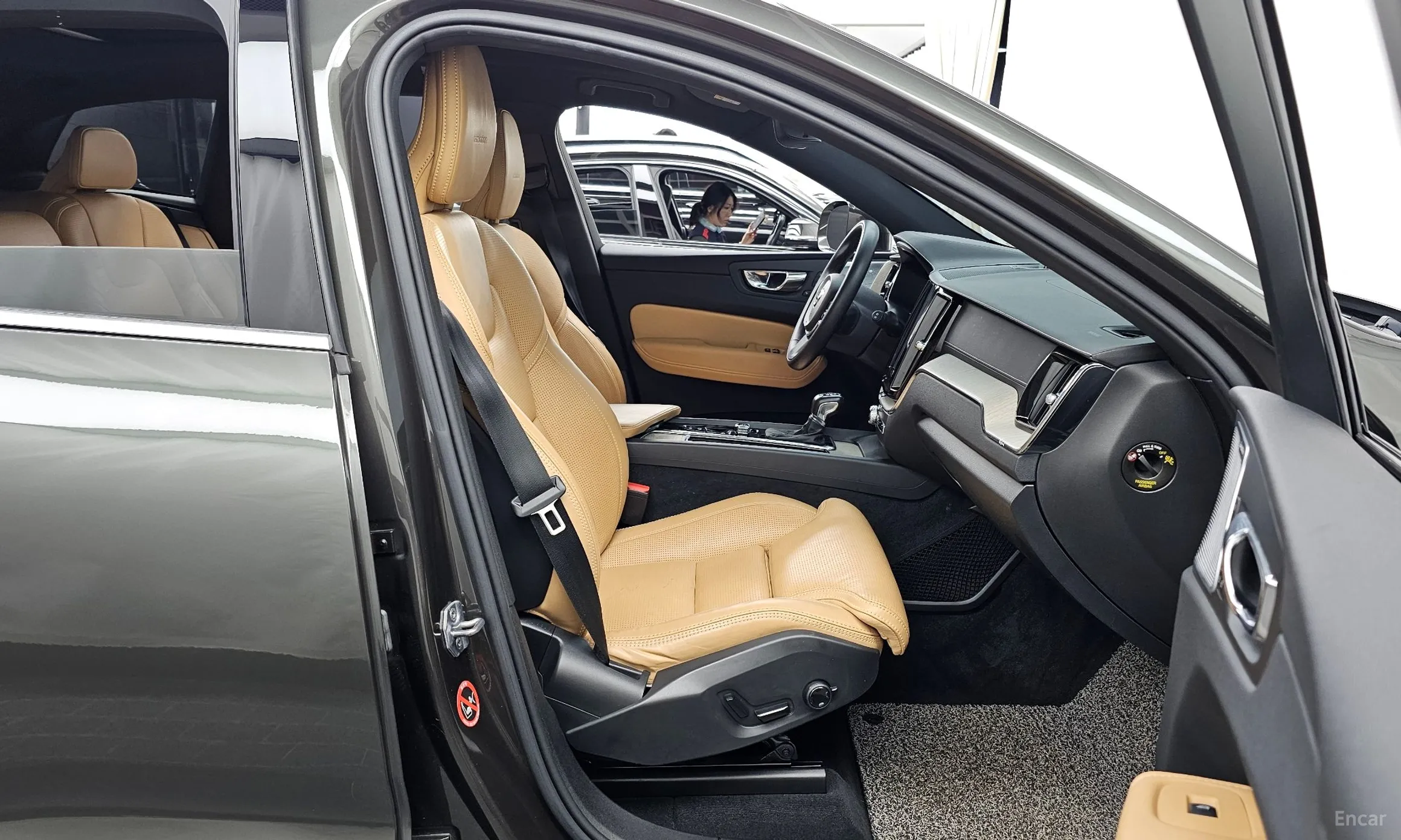 Volvo XC60 Gen 2 превью 11