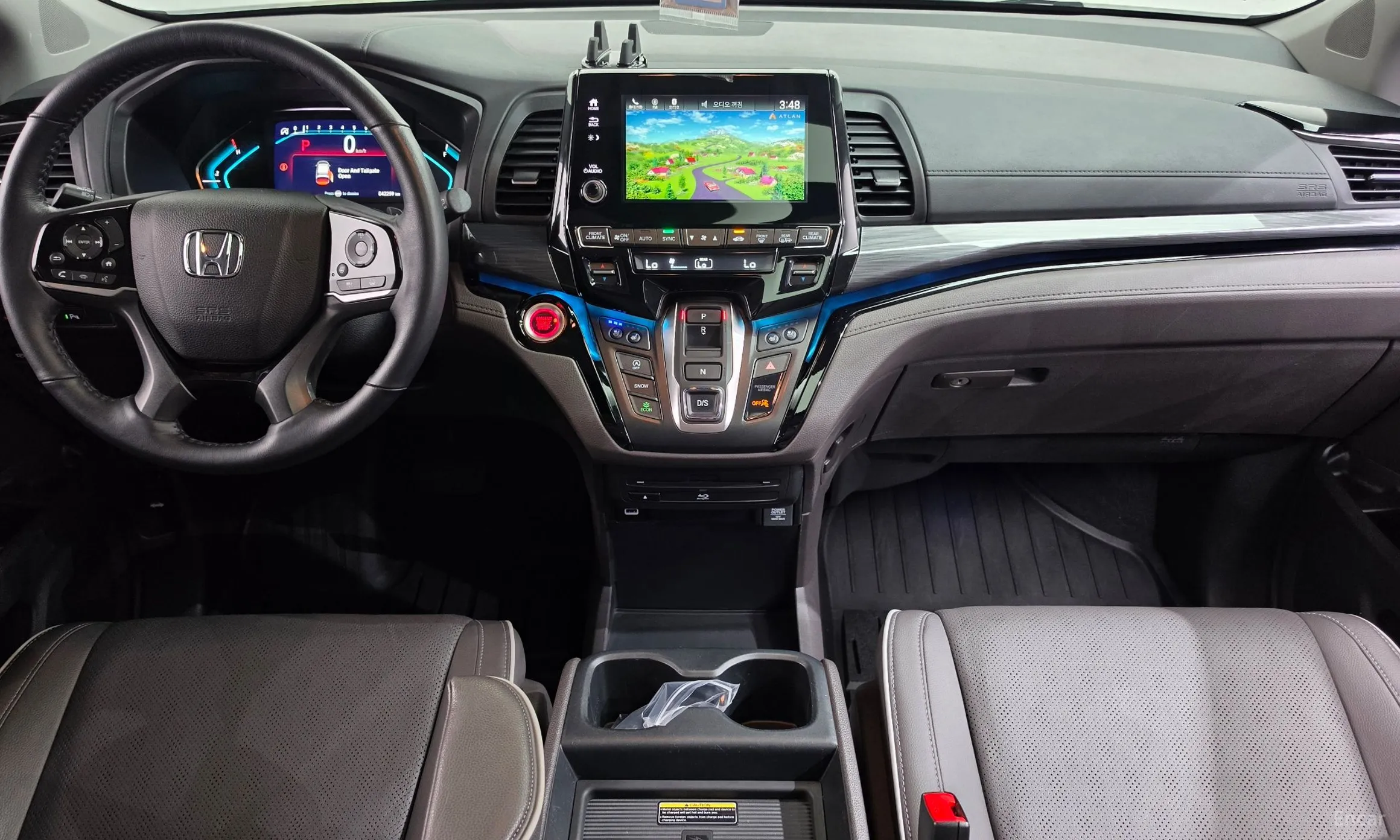 Honda Odyssey превью 7