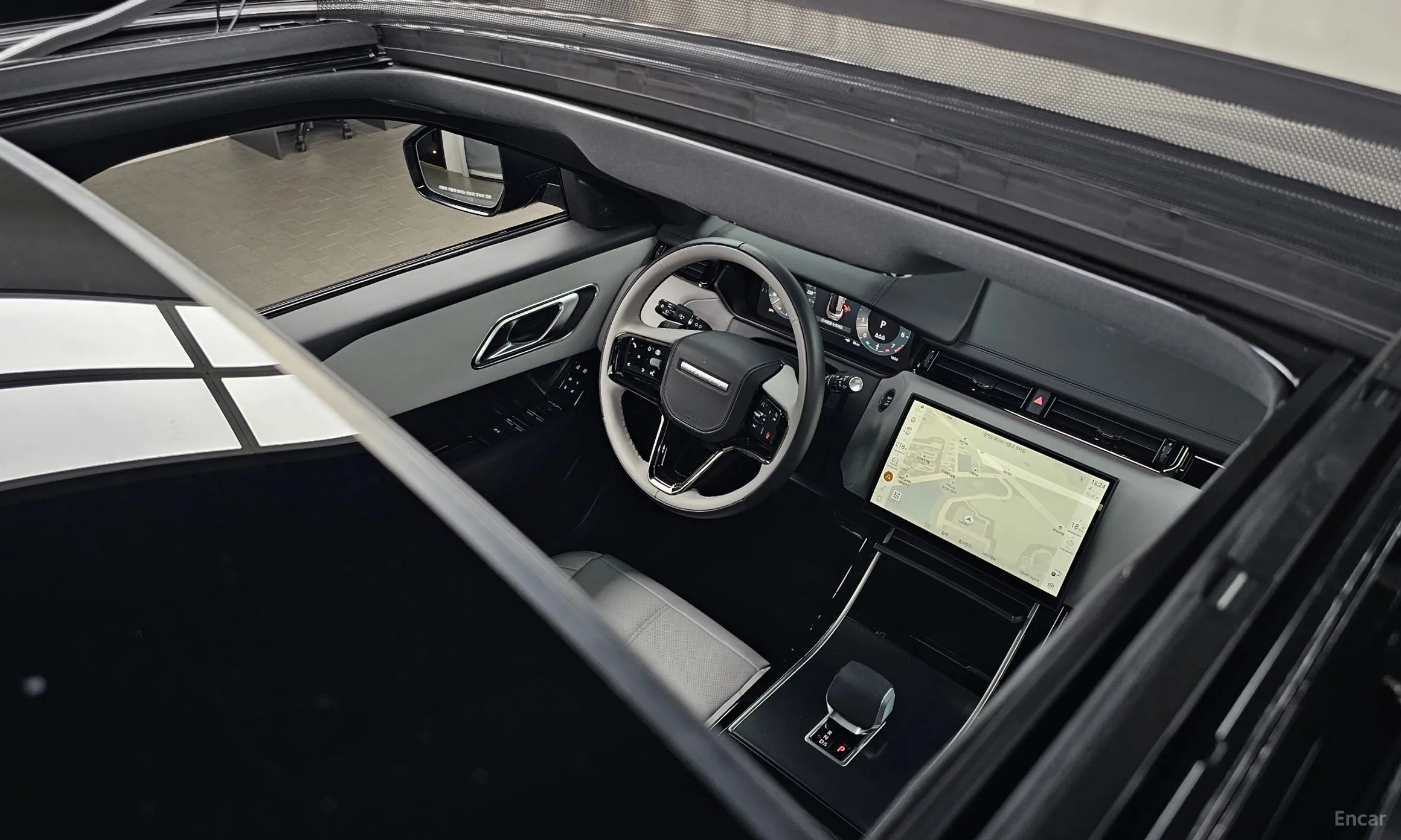 Land Rover Range Rover Bella превью 19