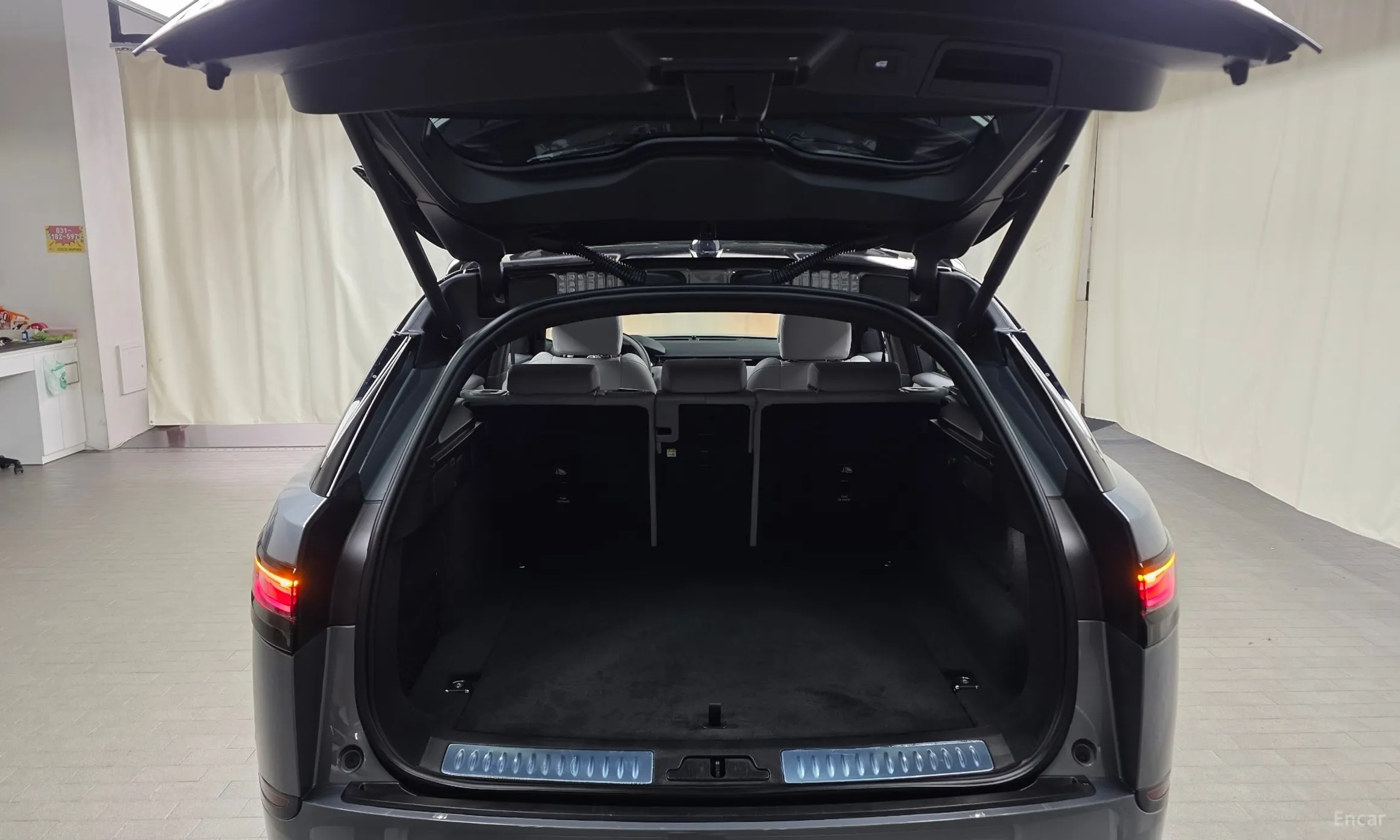 Land Rover Range Rover Bella превью 20