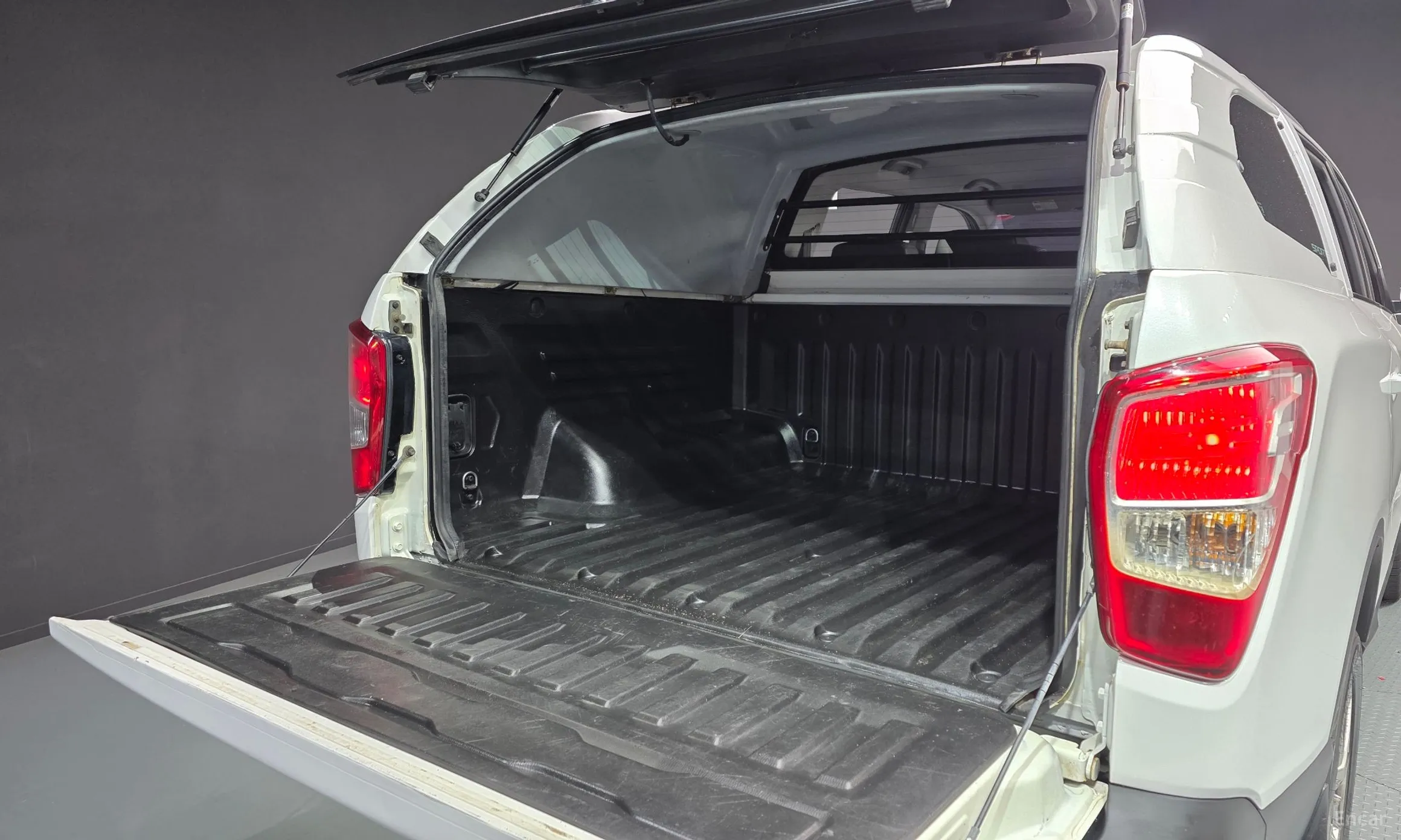 KG Mobility (SsangYong) Rexton Sports превью 17