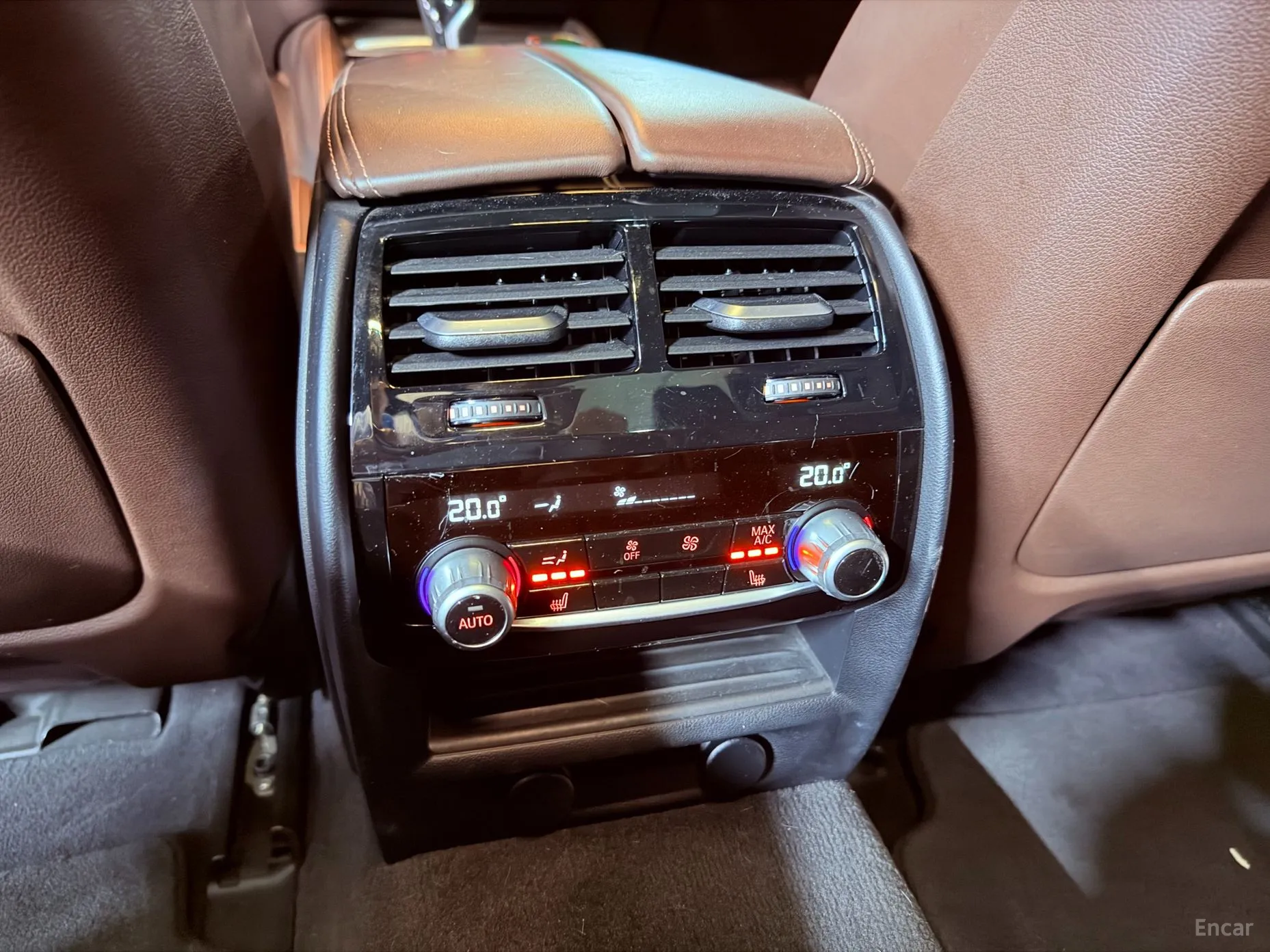BMW 5 Series (G30) превью 16