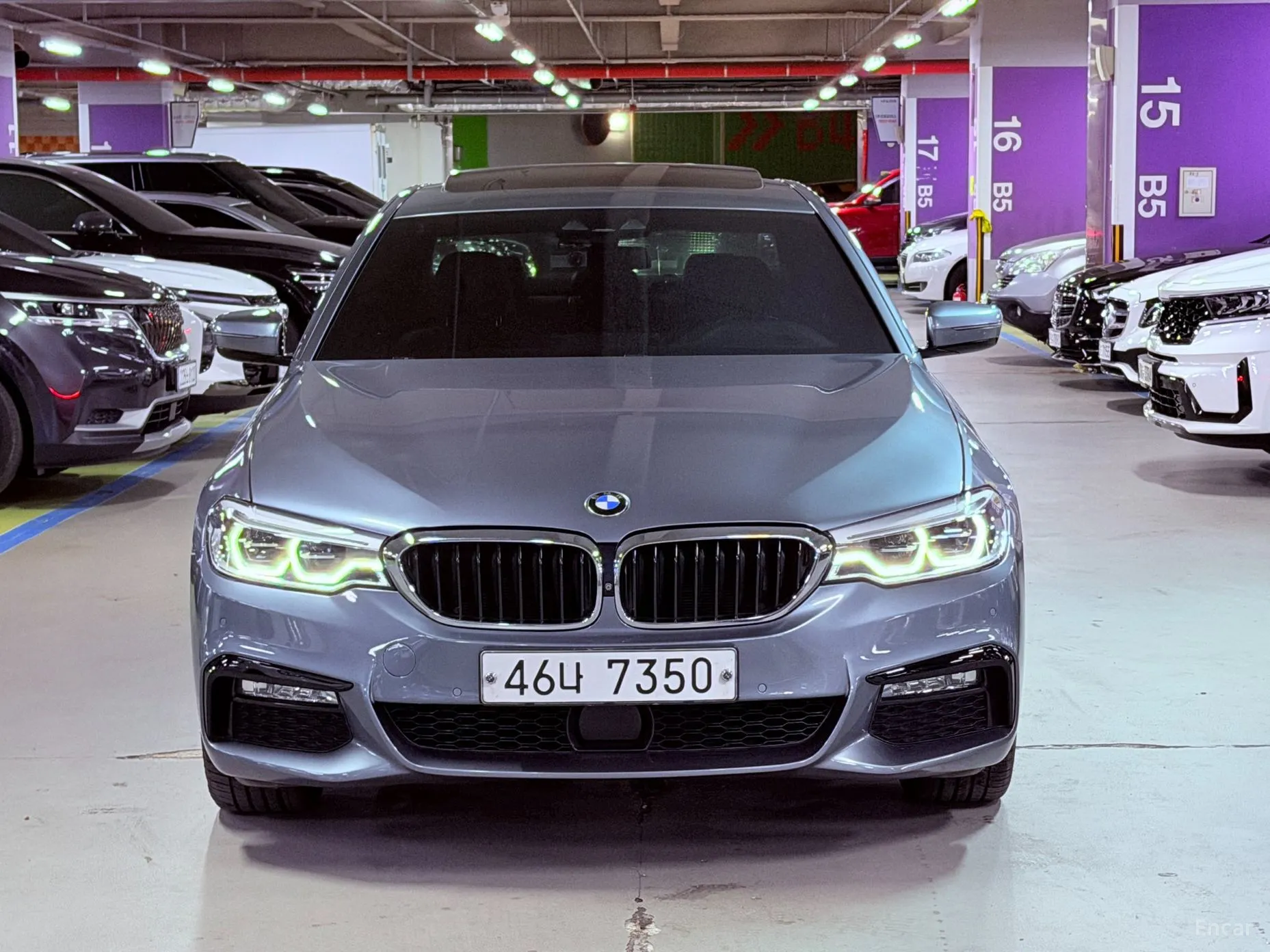 BMW 5 Series (G30) превью 3