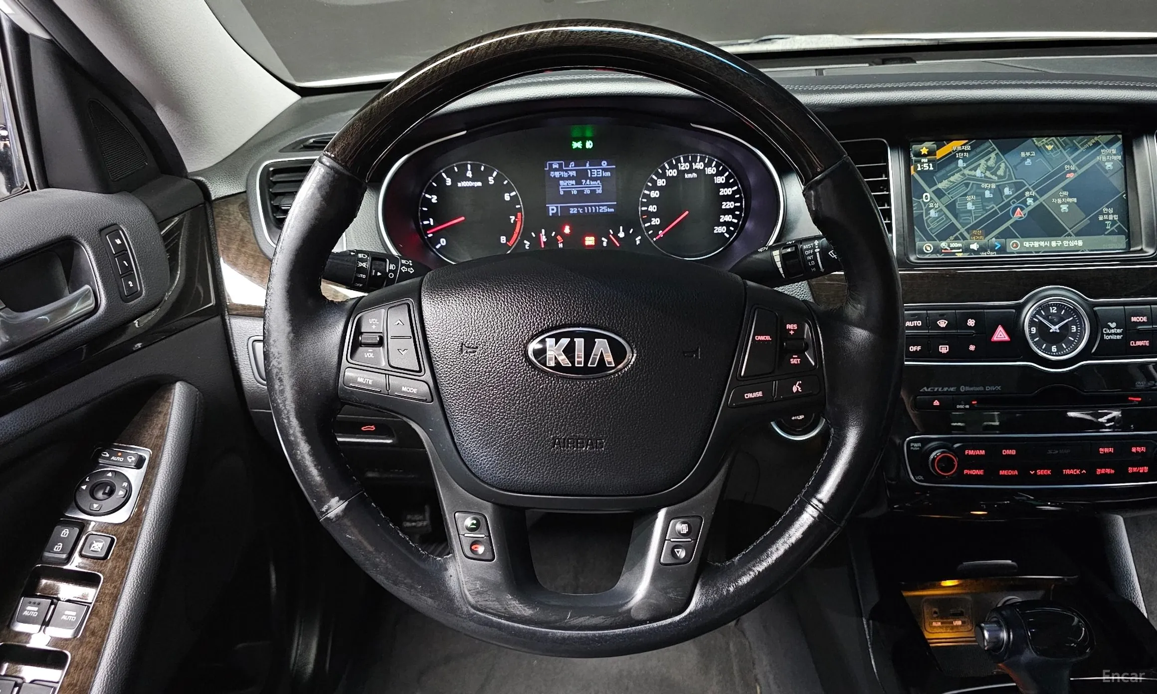 Kia K7 превью 12