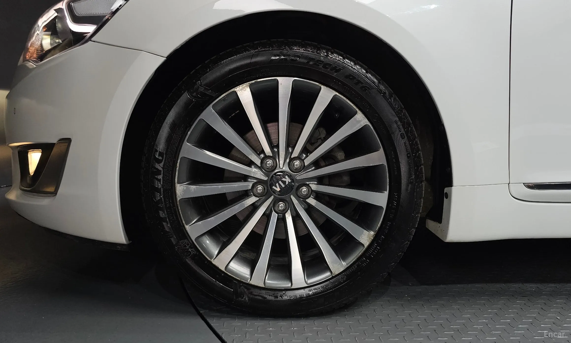 Kia K7 превью 5
