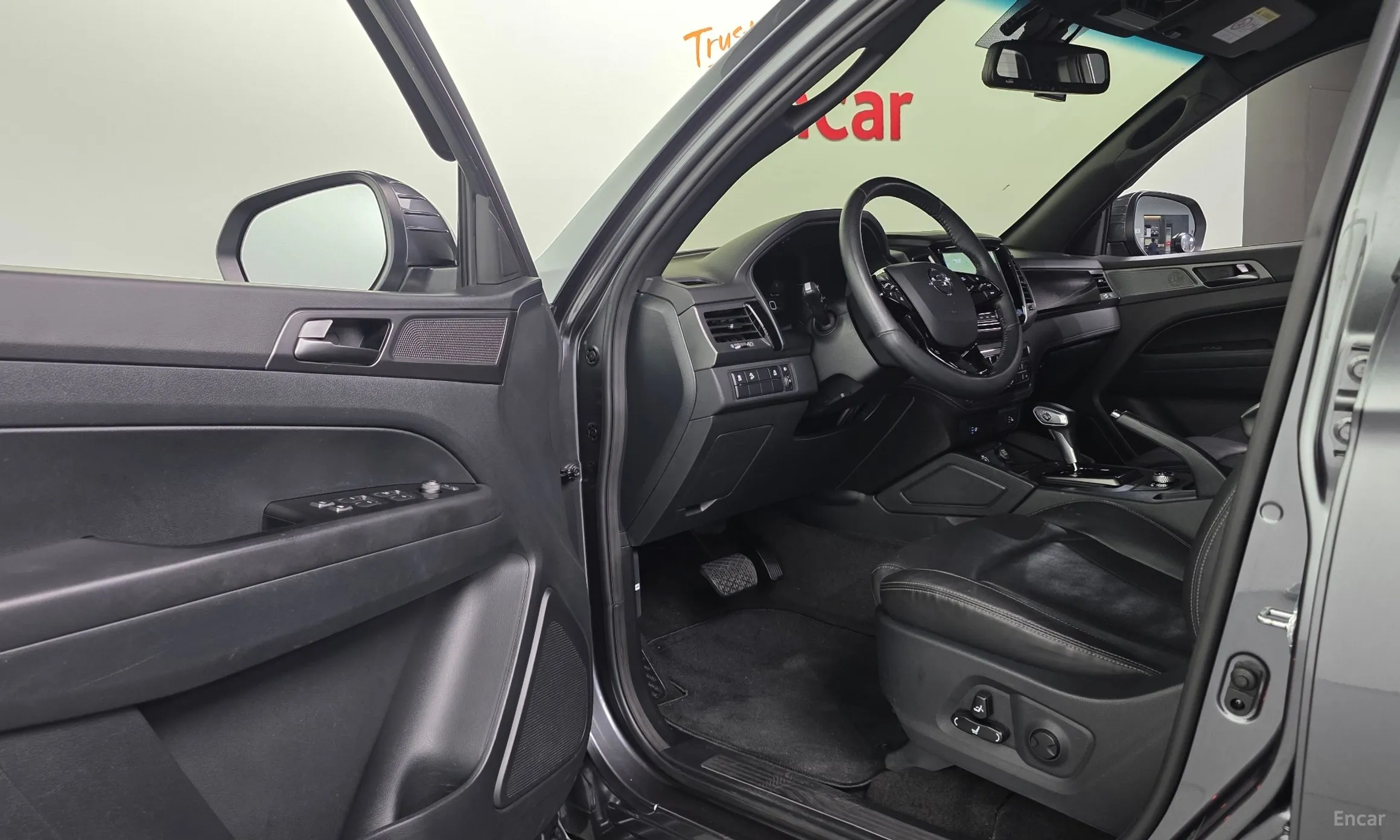 KG Mobility (SsangYong) Rexton Sports Khan превью 11