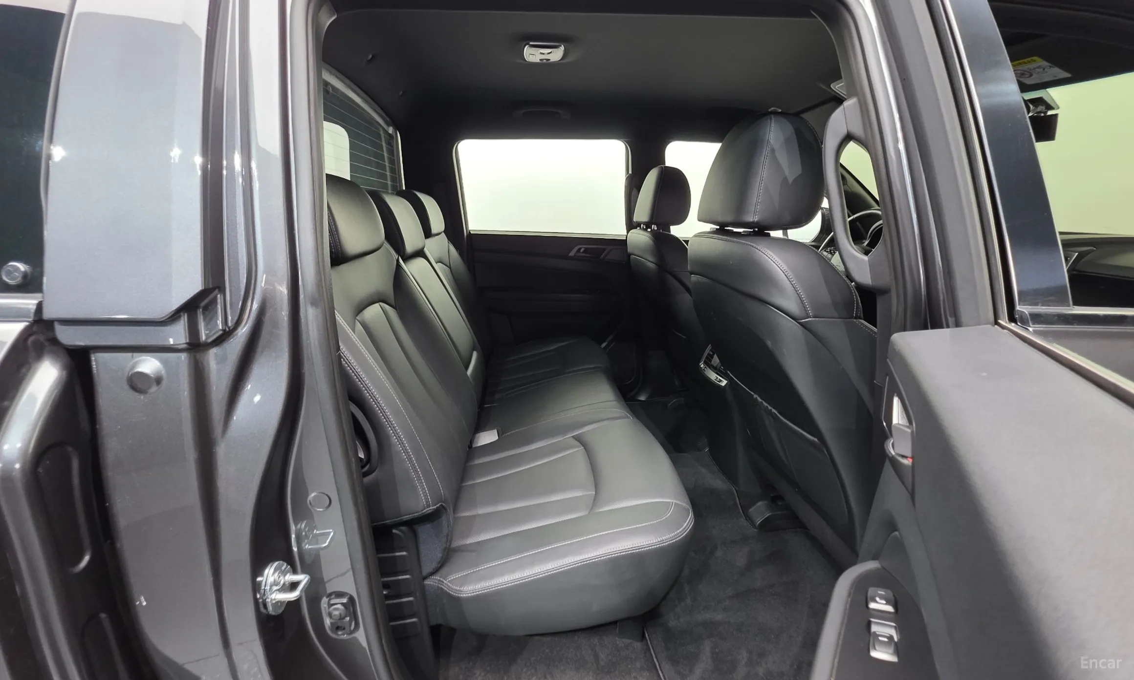 KG Mobility (SsangYong) Rexton Sports Khan превью 18