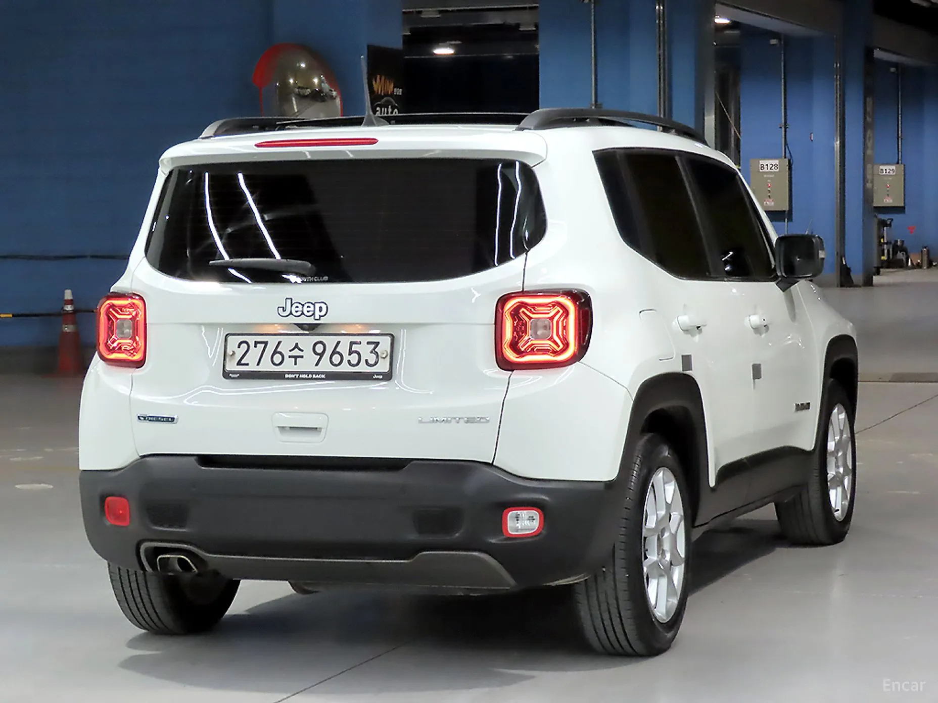 Jeep Renegade превью 4
