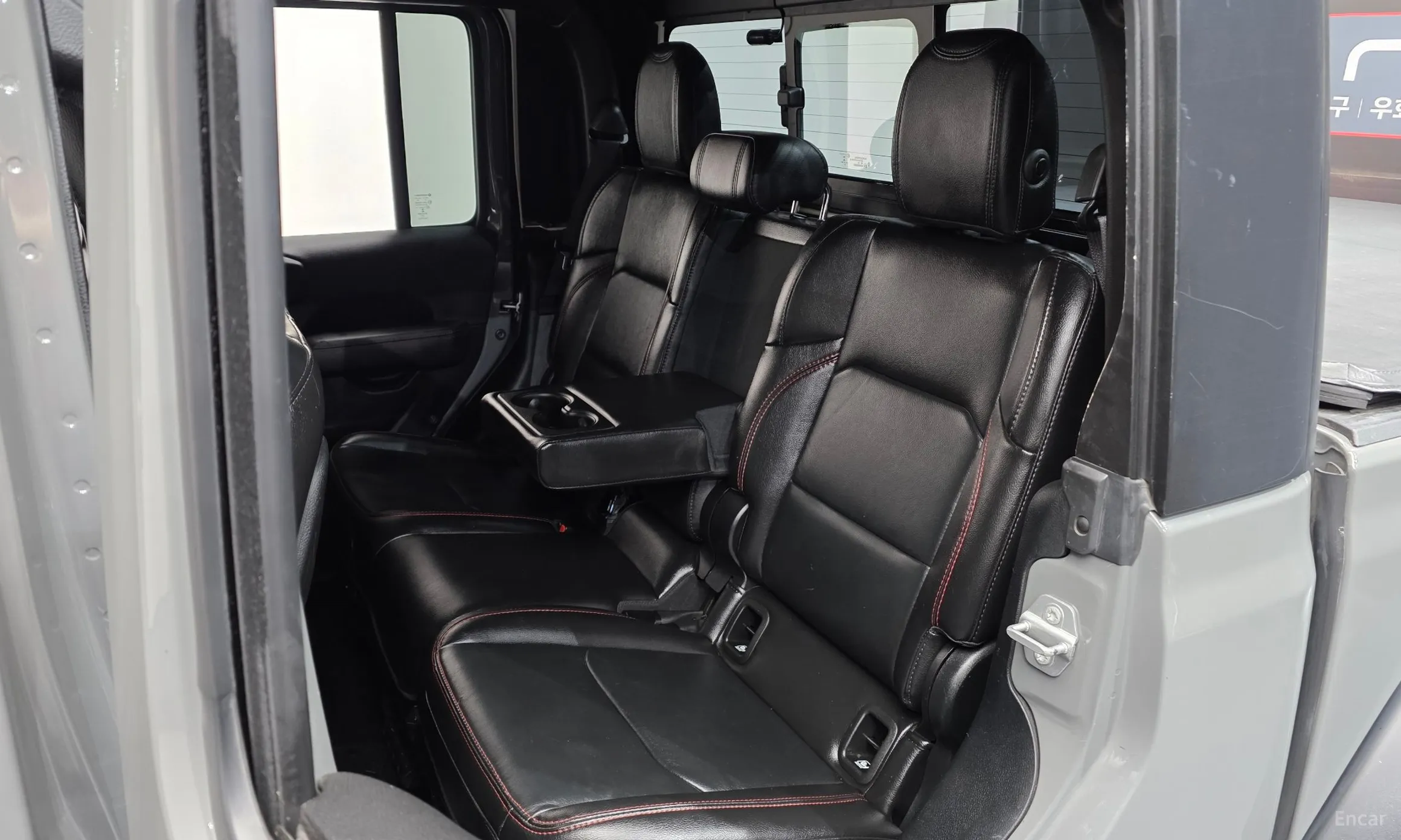 Jeep Gladiator (JT) превью 12