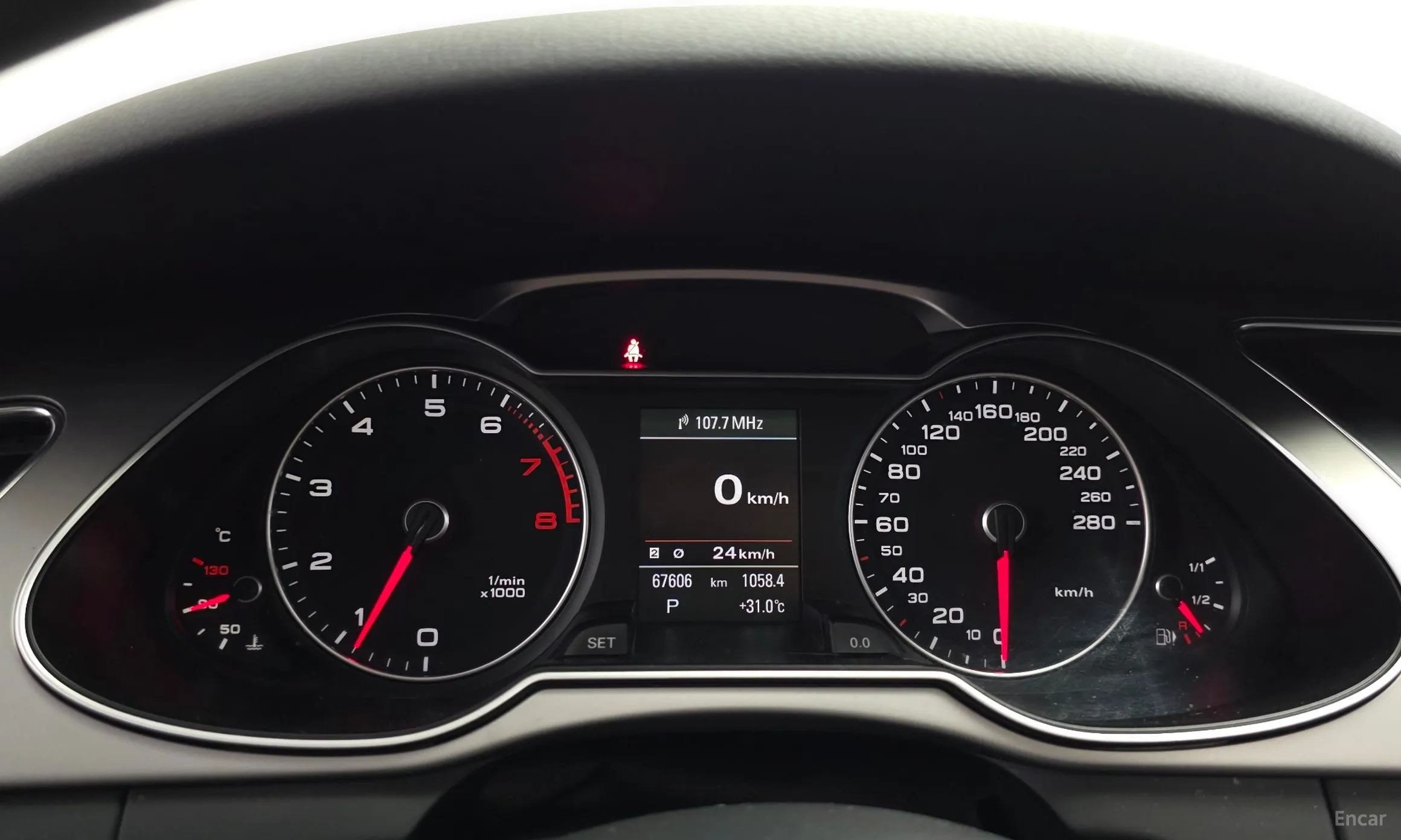 Audi New A4 превью 8