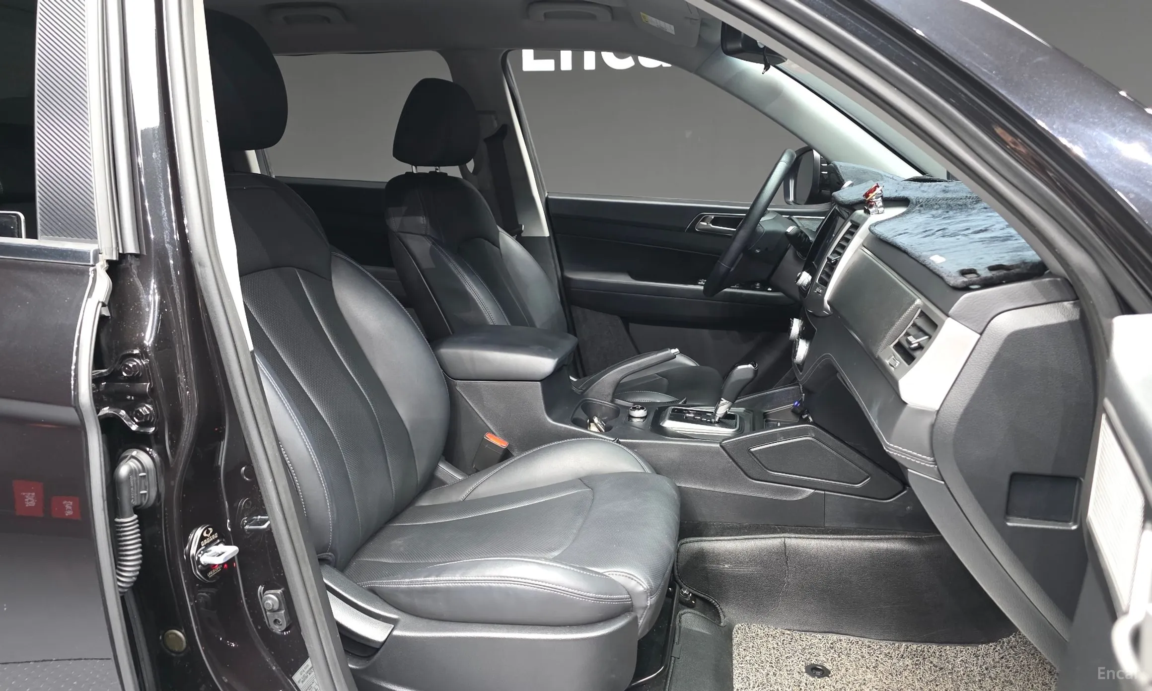 KG Mobility (SsangYong) Rexton Sports превью 11