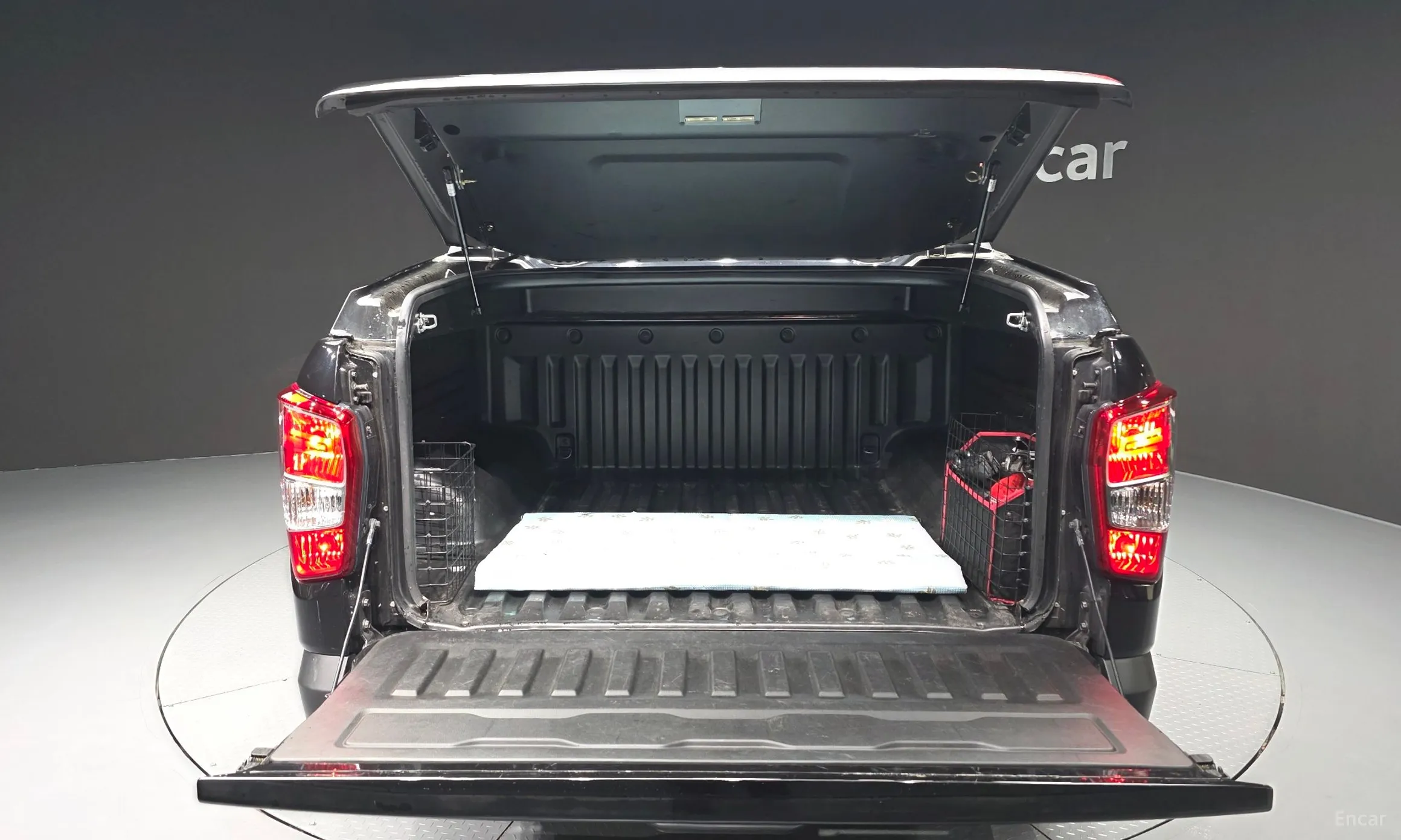 KG Mobility (SsangYong) Rexton Sports превью 20