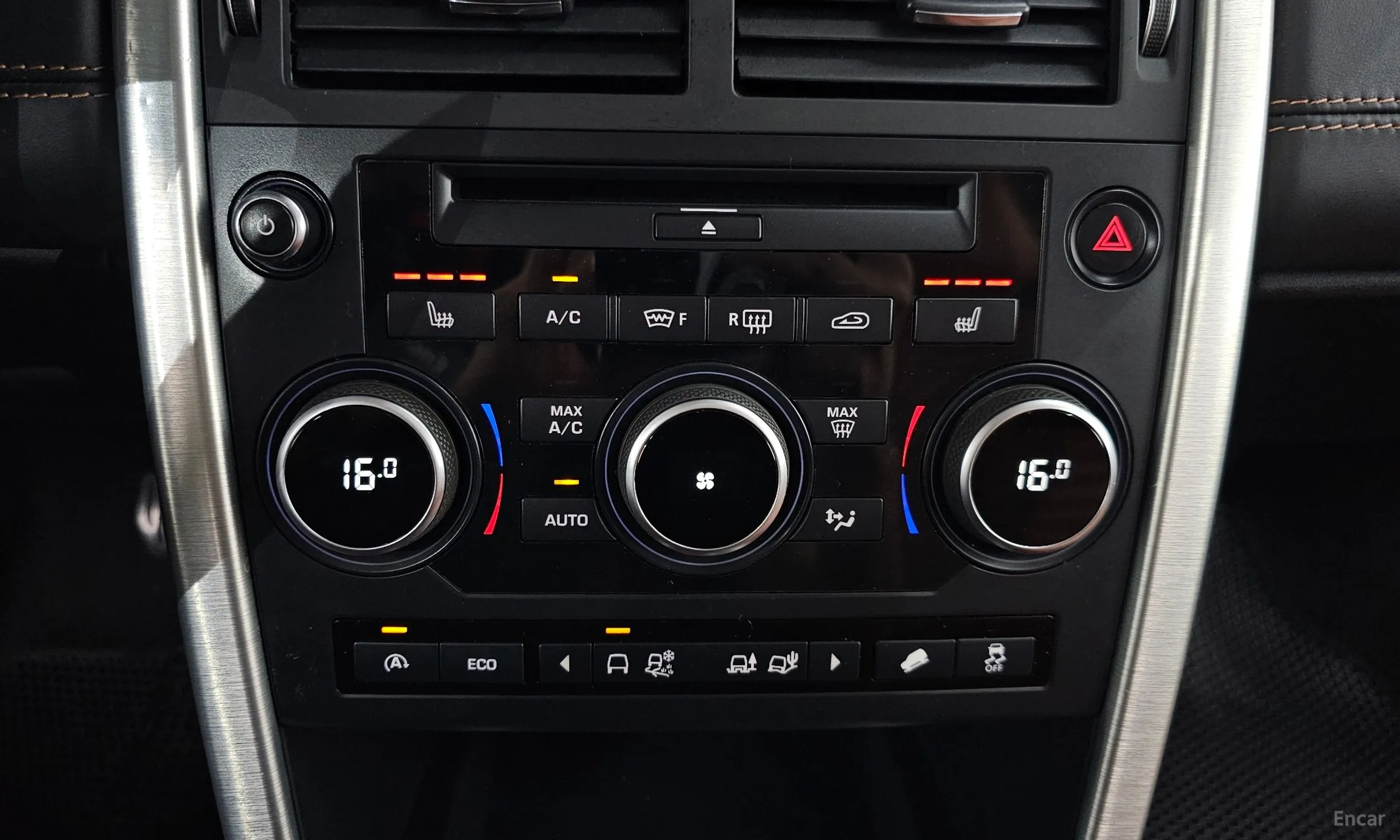 Land Rover Discovery Sports превью 16