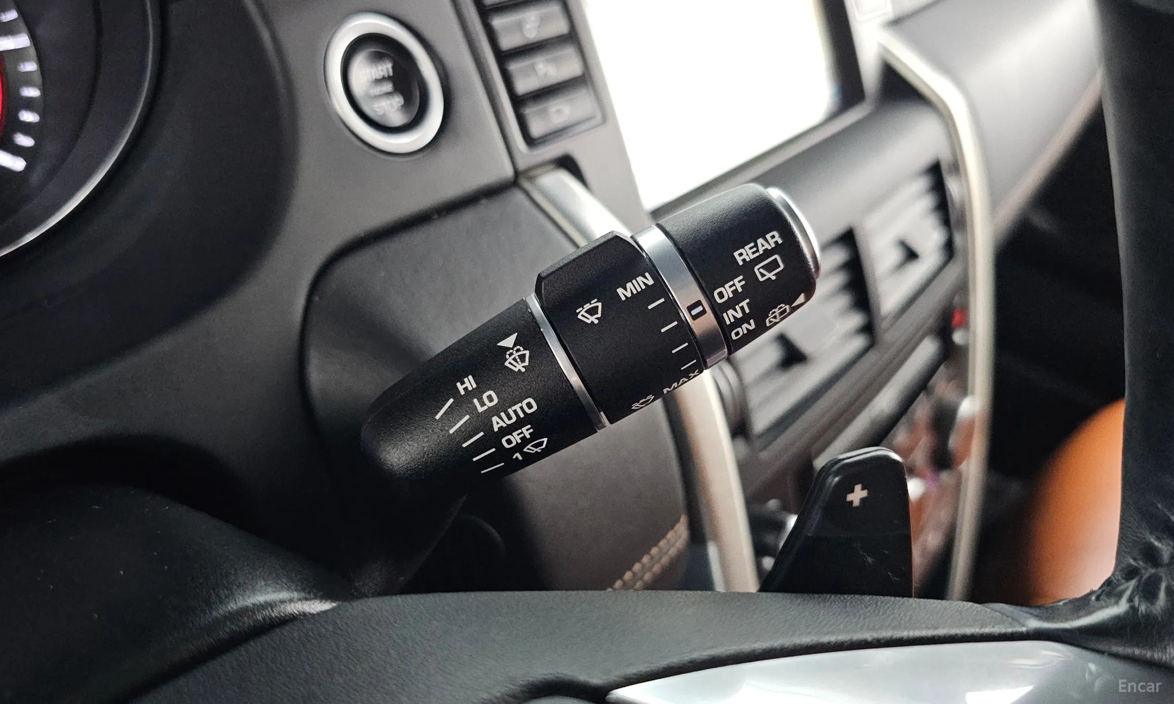 Land Rover Discovery Sports превью 17