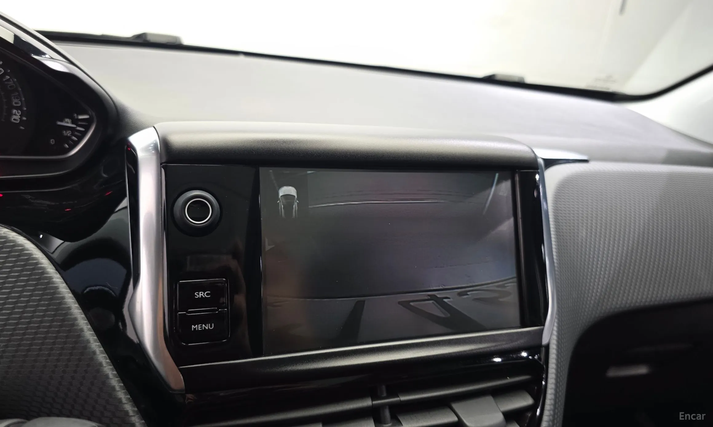 Peugeot 2008. превью 16