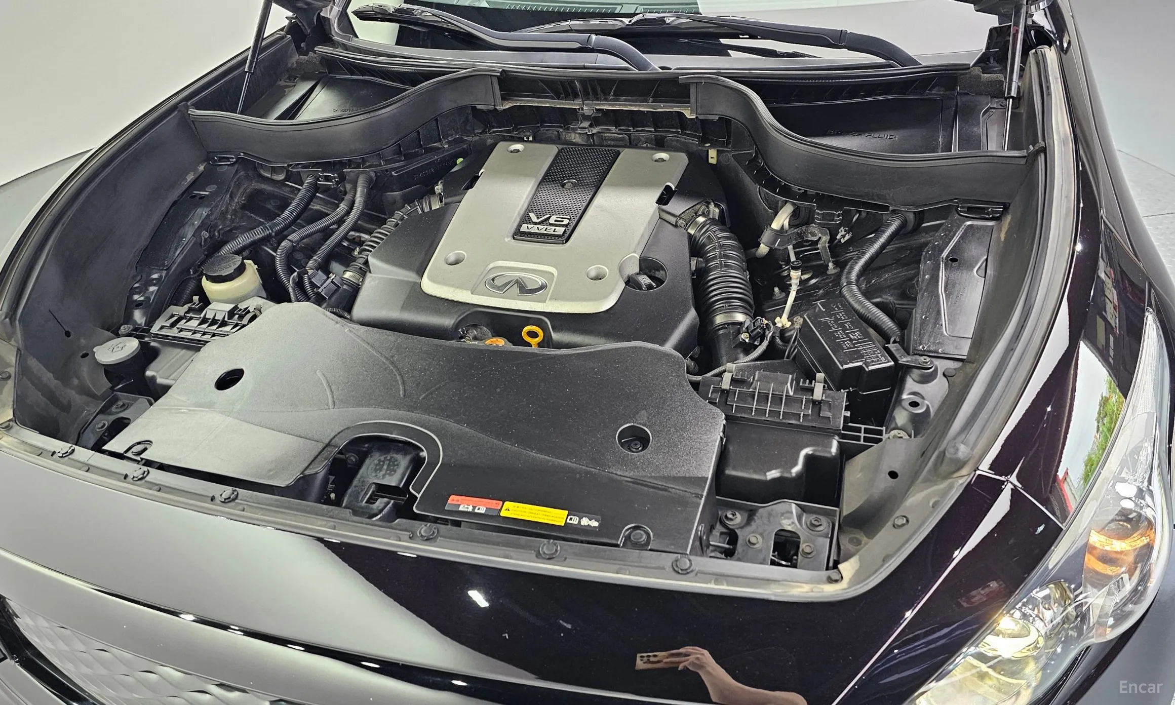 Infiniti QX70 превью 6