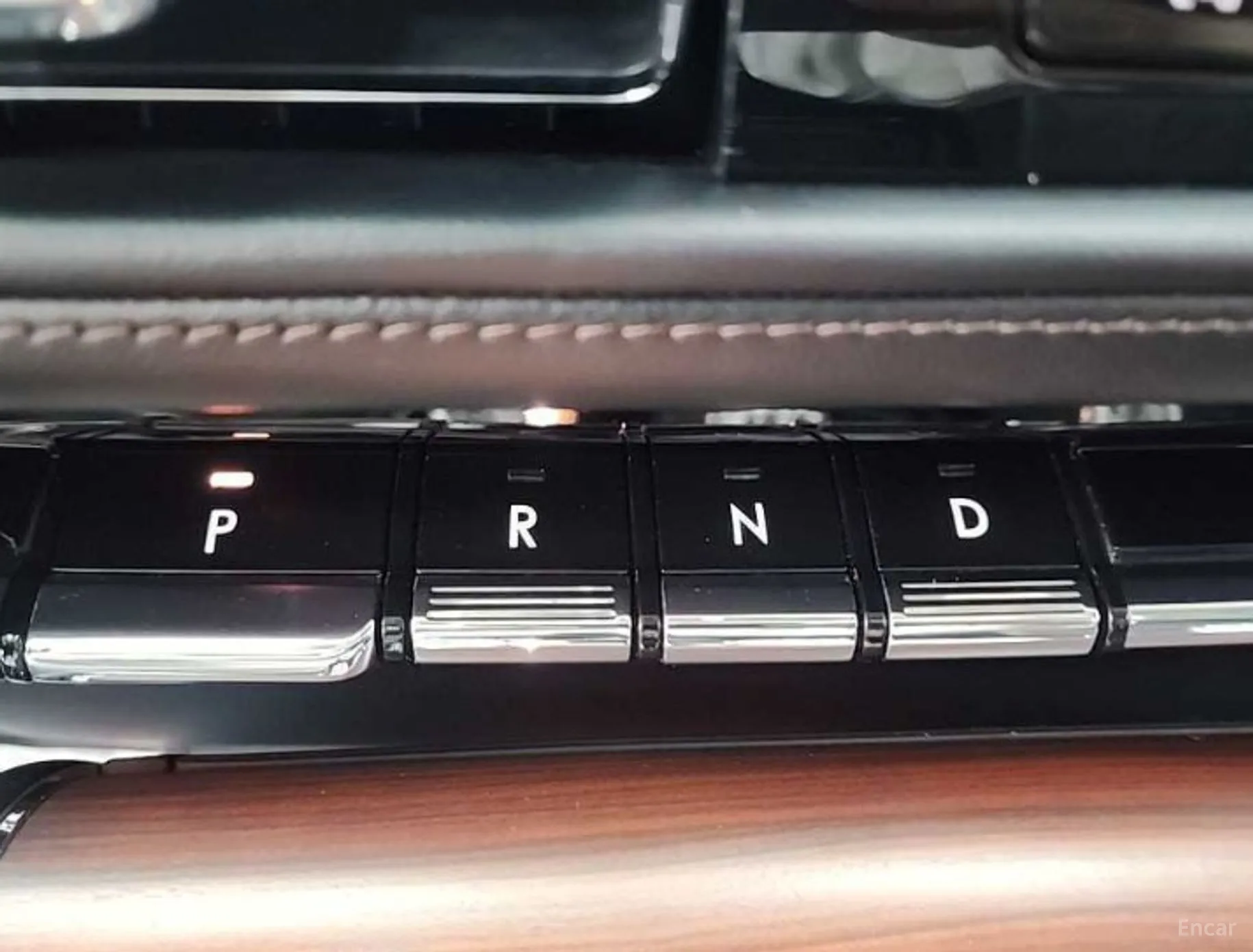 Lincoln Aviator 2nd Generation превью 8