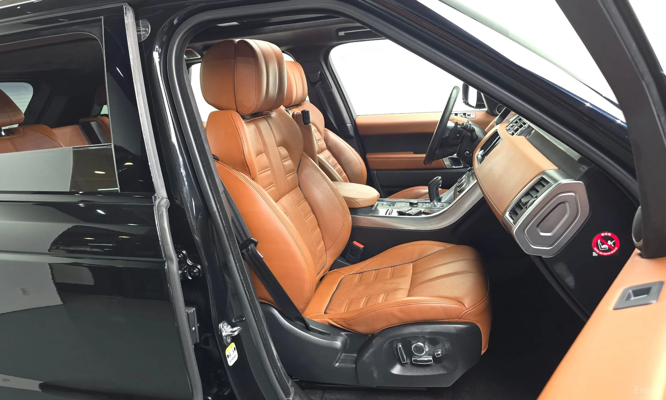 Land Rover Range Rover Sport 2nd Generation превью 12