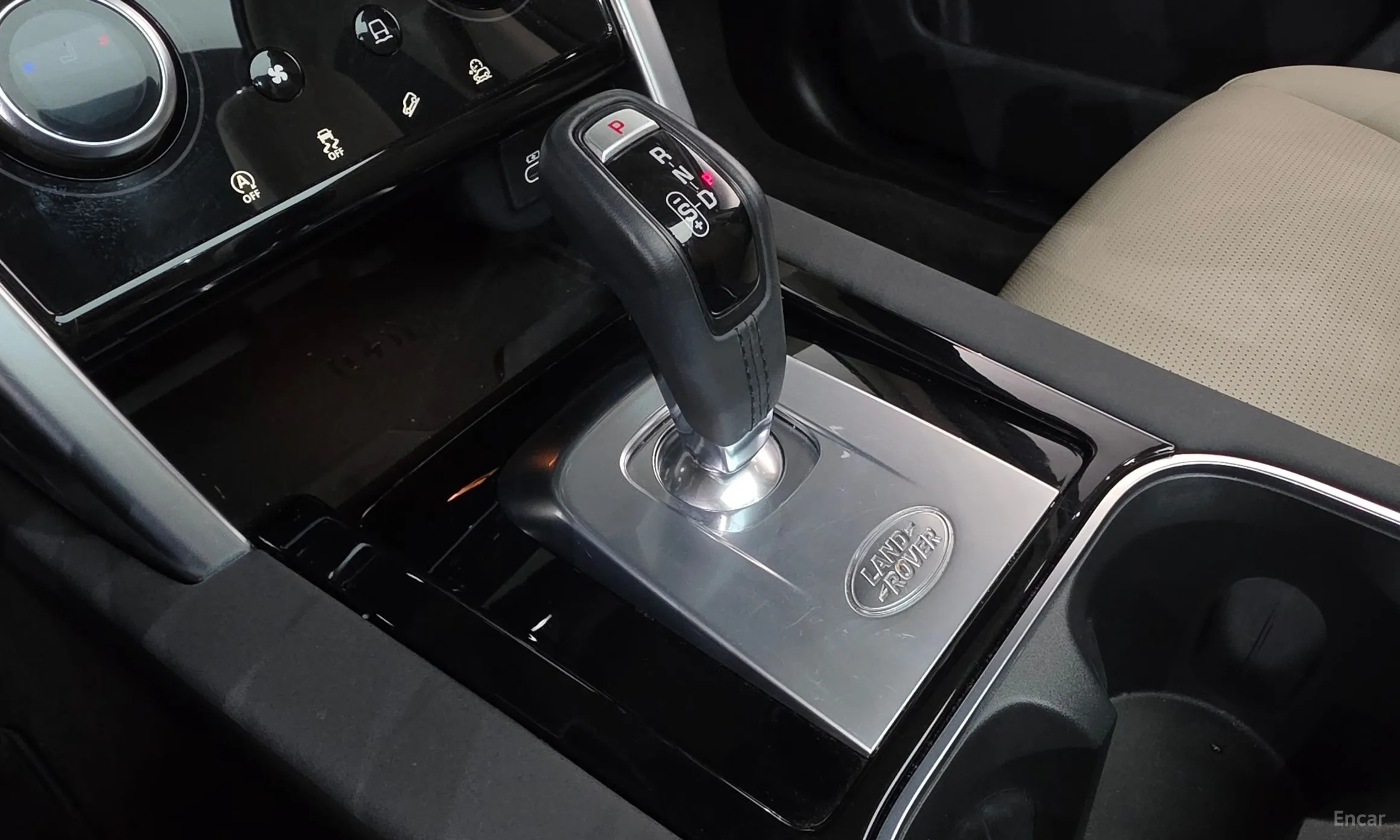 Land Rover Discovery Sports превью 9