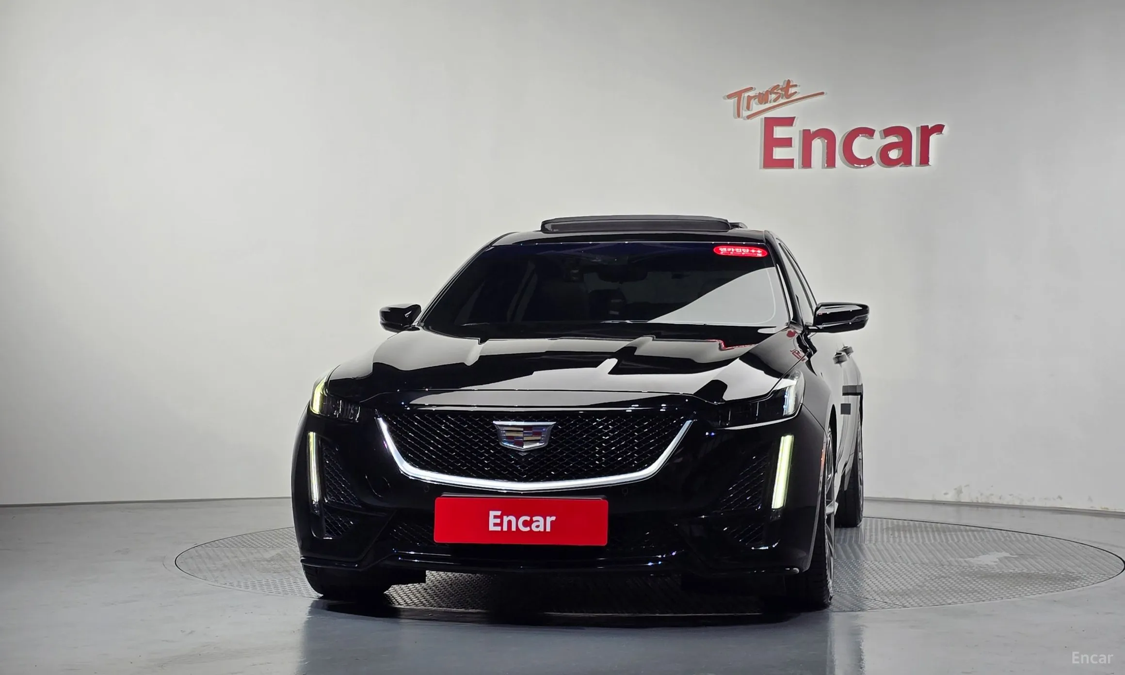 Cadillac CT5 превью 3
