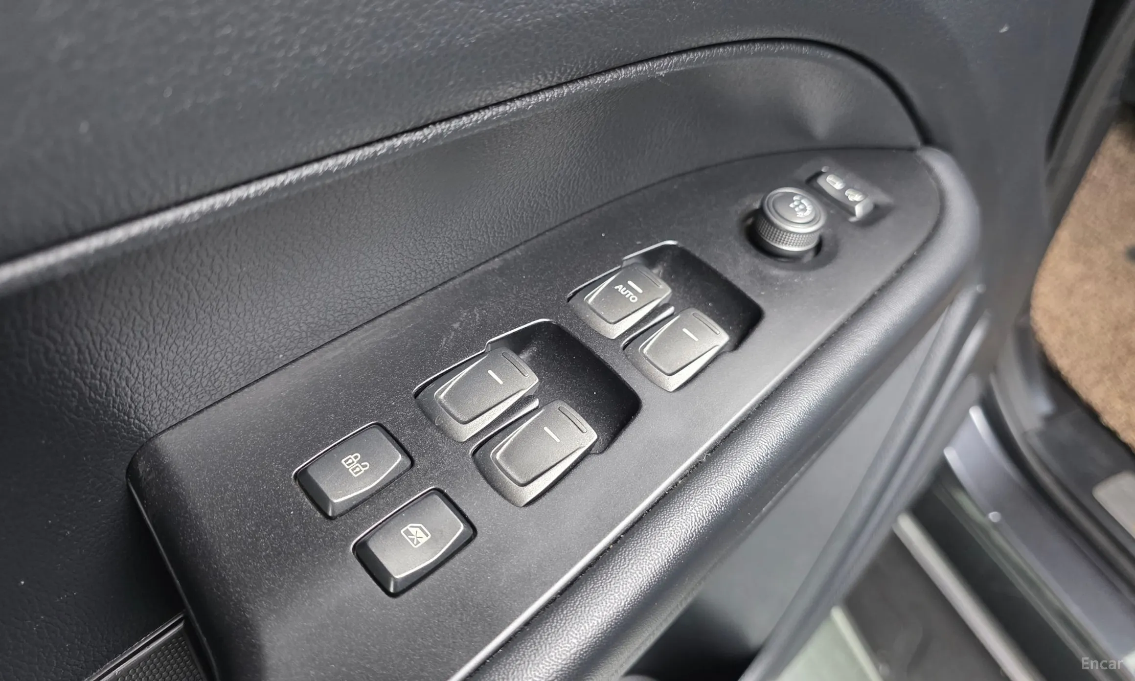 KG Mobility (SsangYong) Rexton Sports Khan превью 12