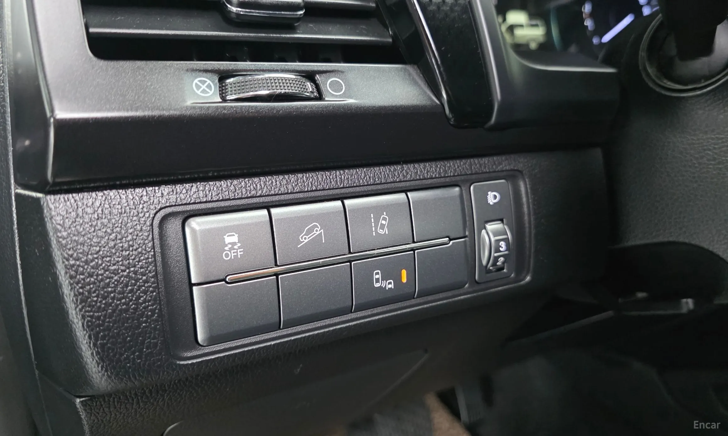 KG Mobility (SsangYong) Rexton Sports Khan превью 13