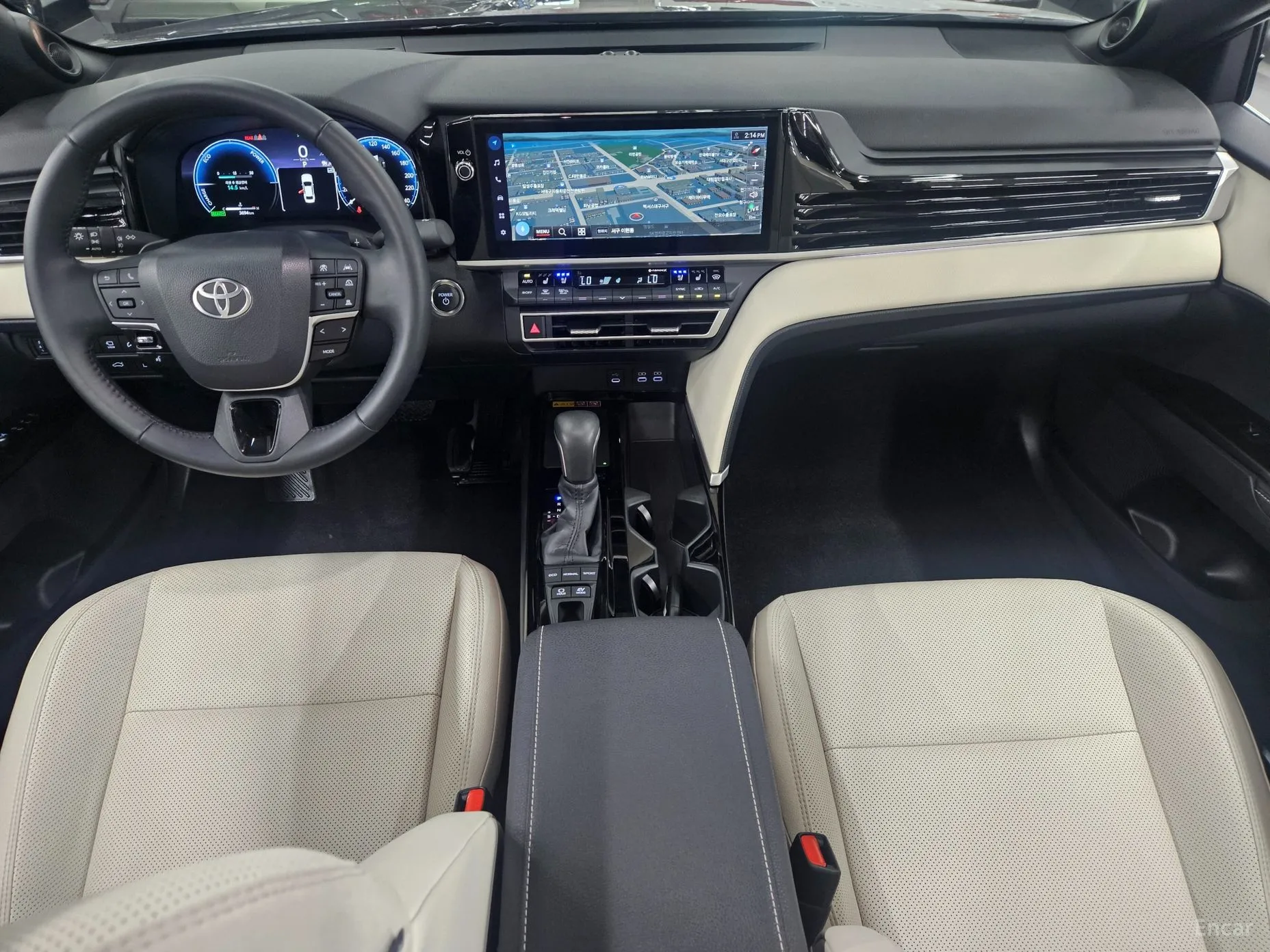 Toyota Camry (XV80) превью 13