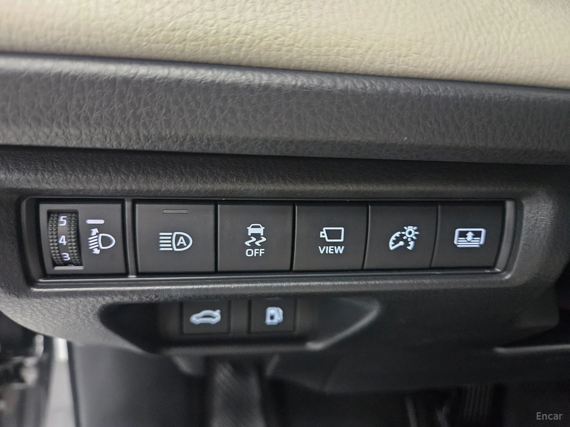 Toyota Camry (XV80) превью 14