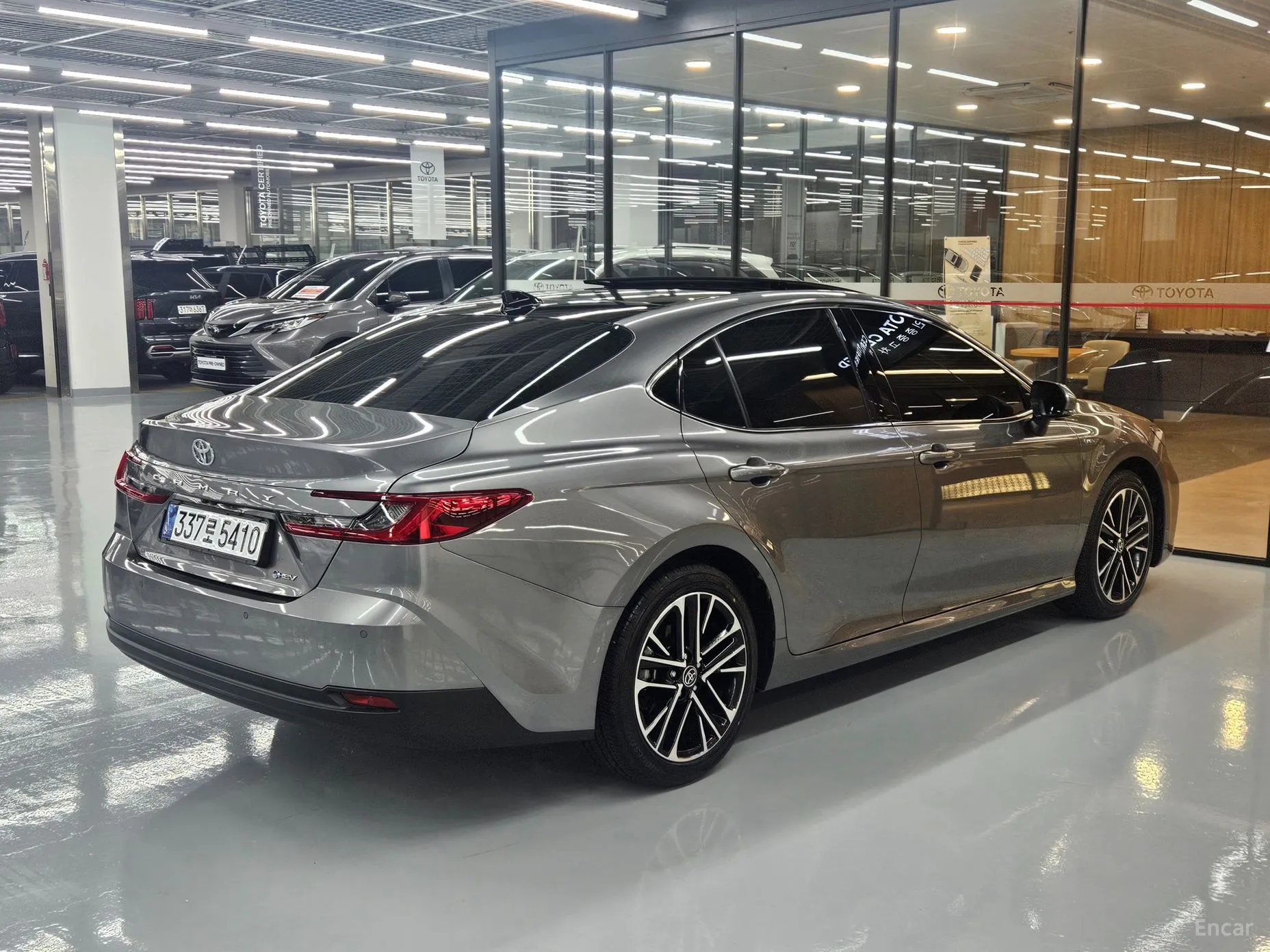 Toyota Camry (XV80)