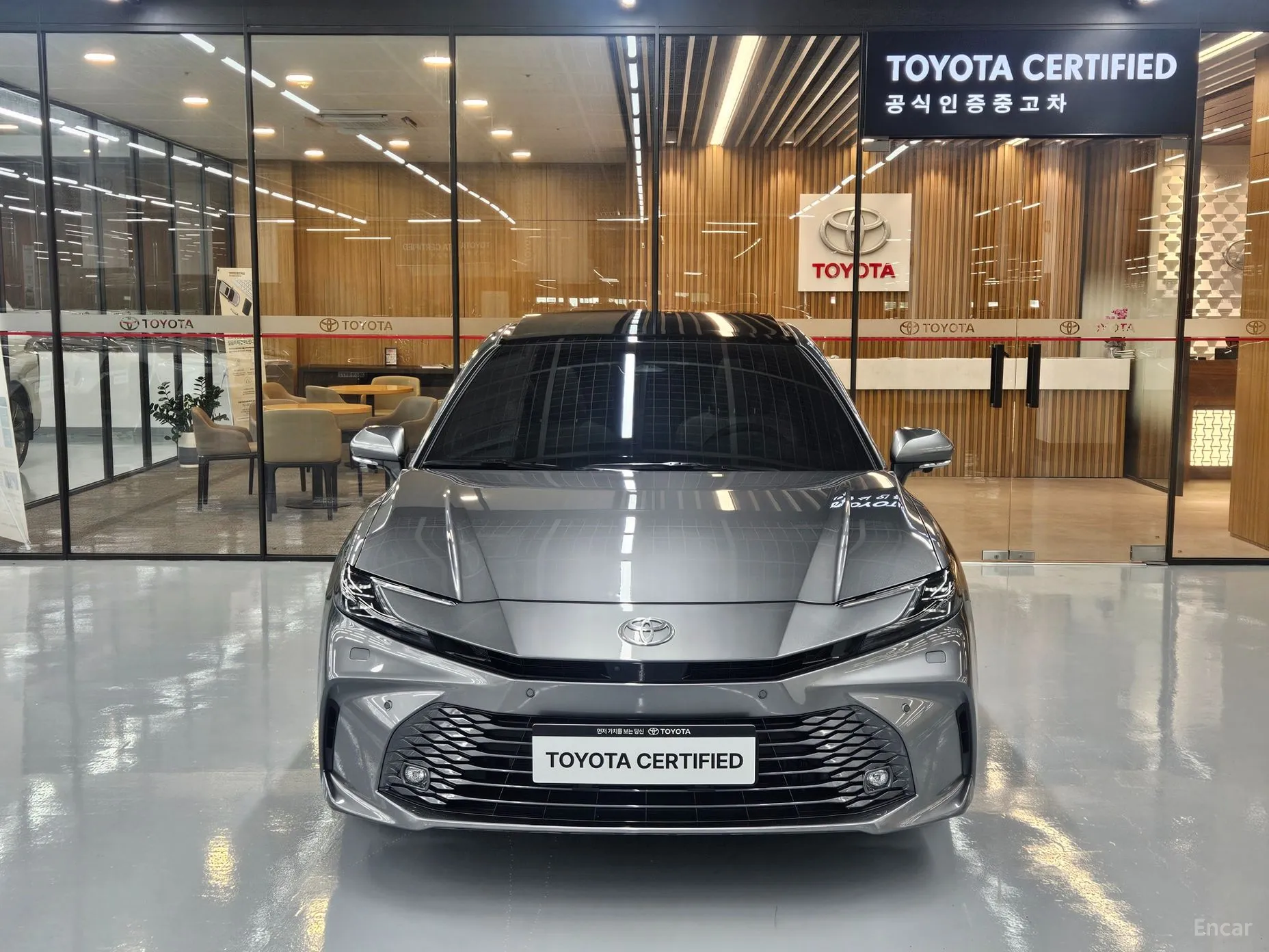 Toyota Camry (XV80) превью 3