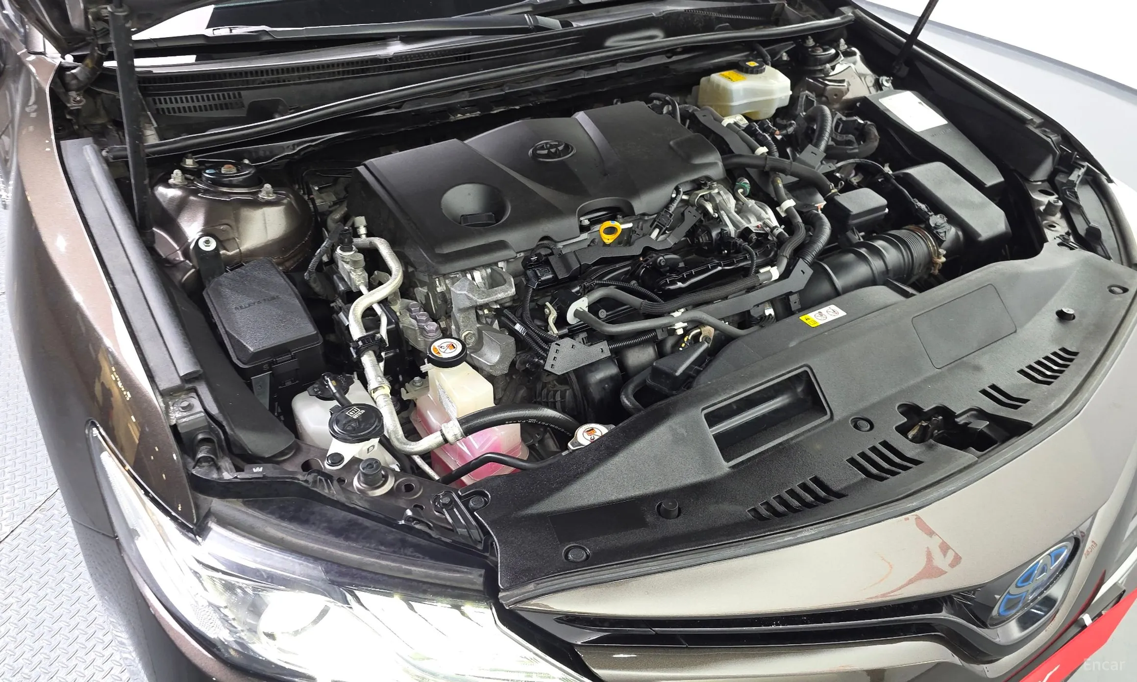 Toyota Camry (XV70) превью 6