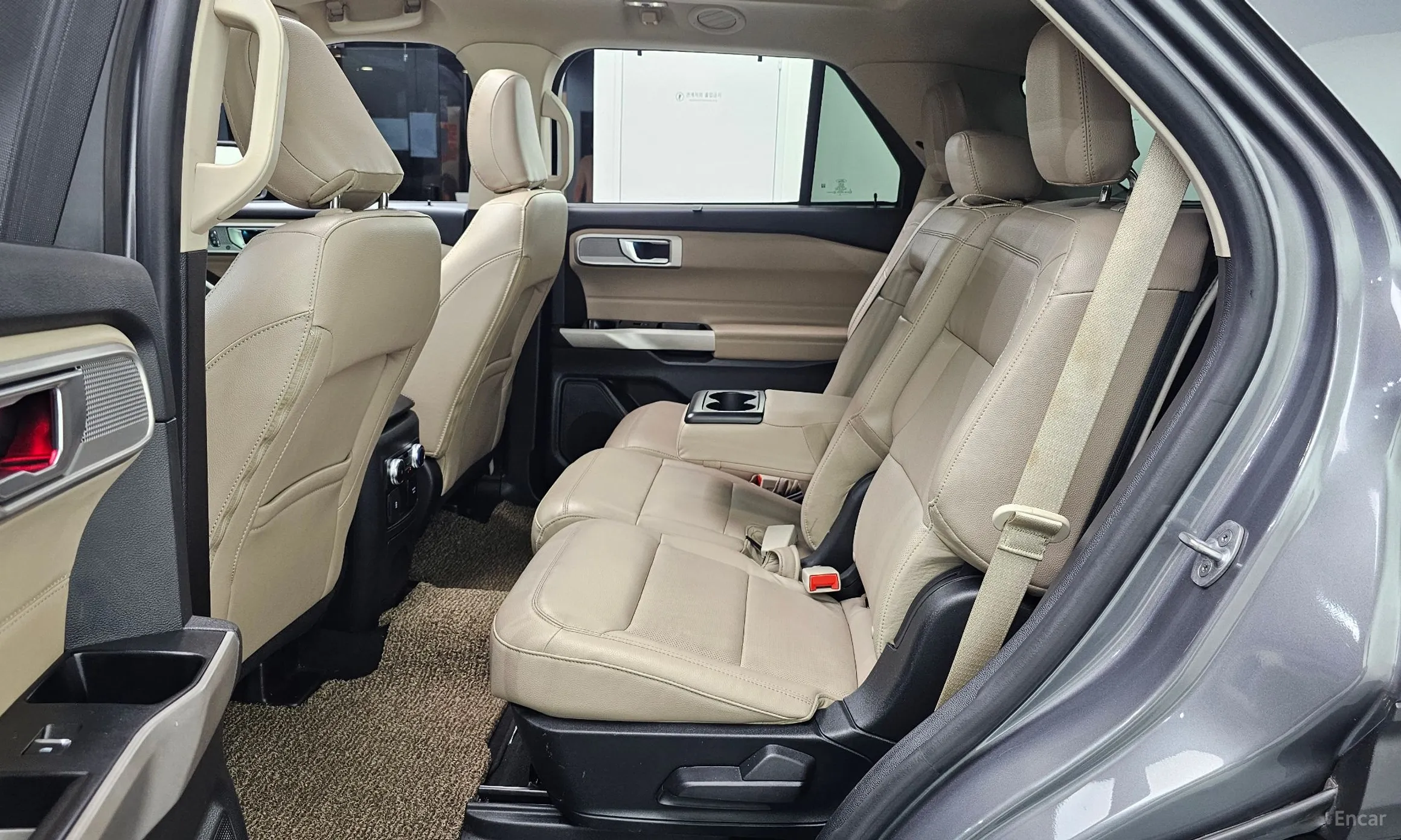 Ford Explorer 6th Generation превью 12