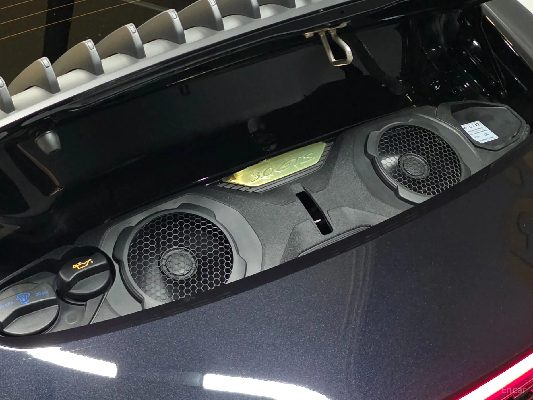 Porsche 911 (992) превью 6