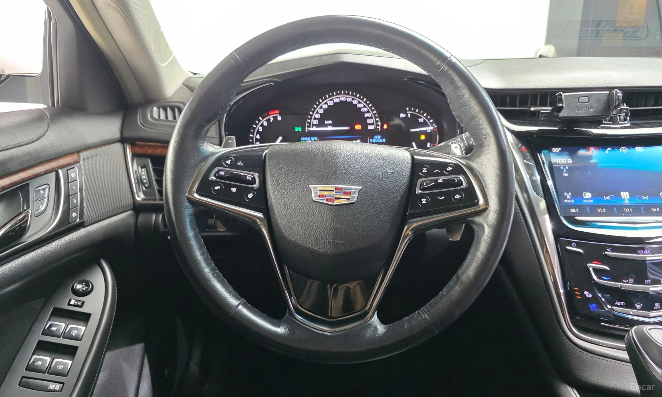 Cadillac CTS Gen 3 превью 13