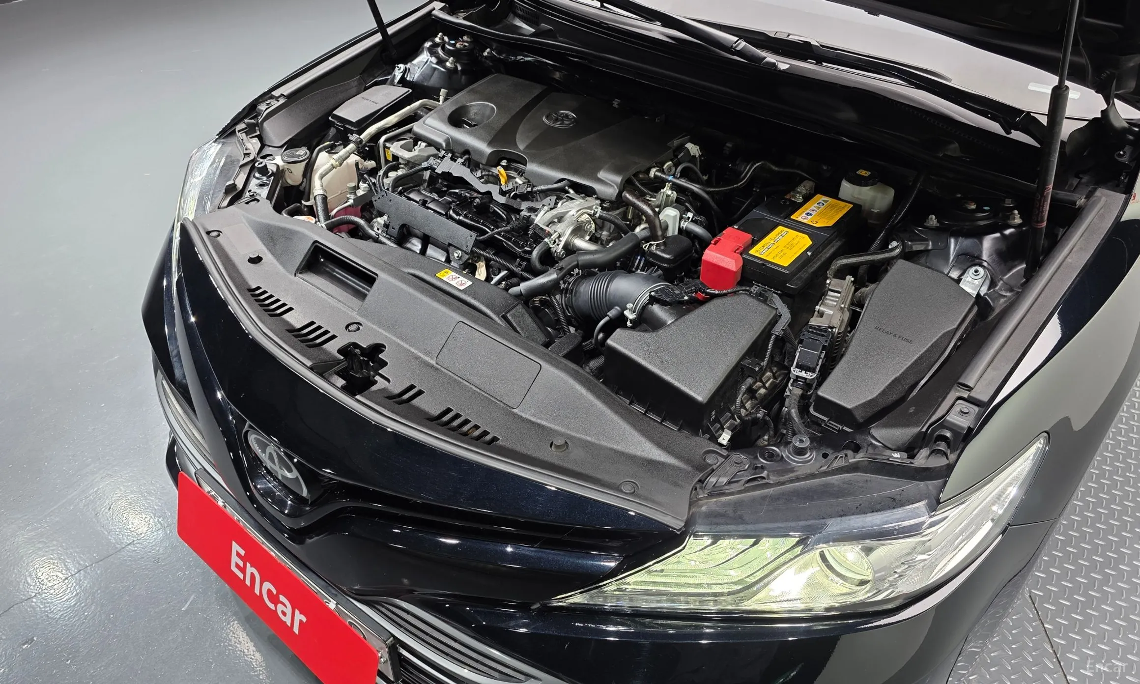 Toyota Camry (XV70) превью 6