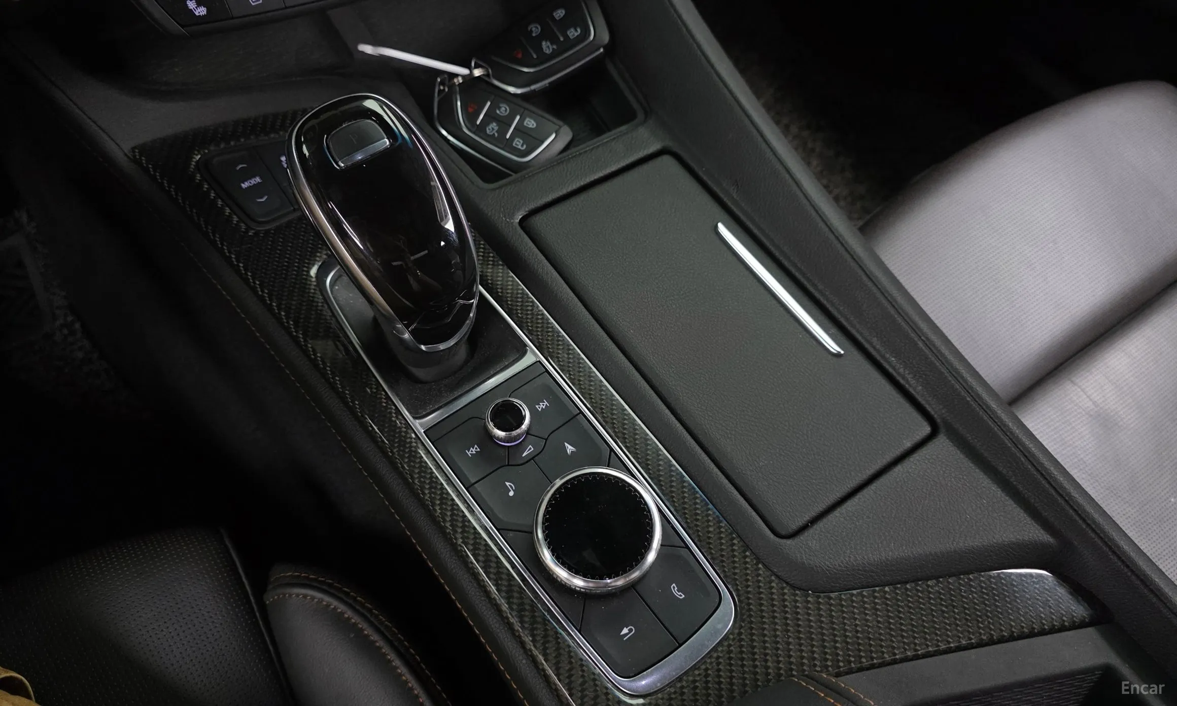 Cadillac CT5 превью 9