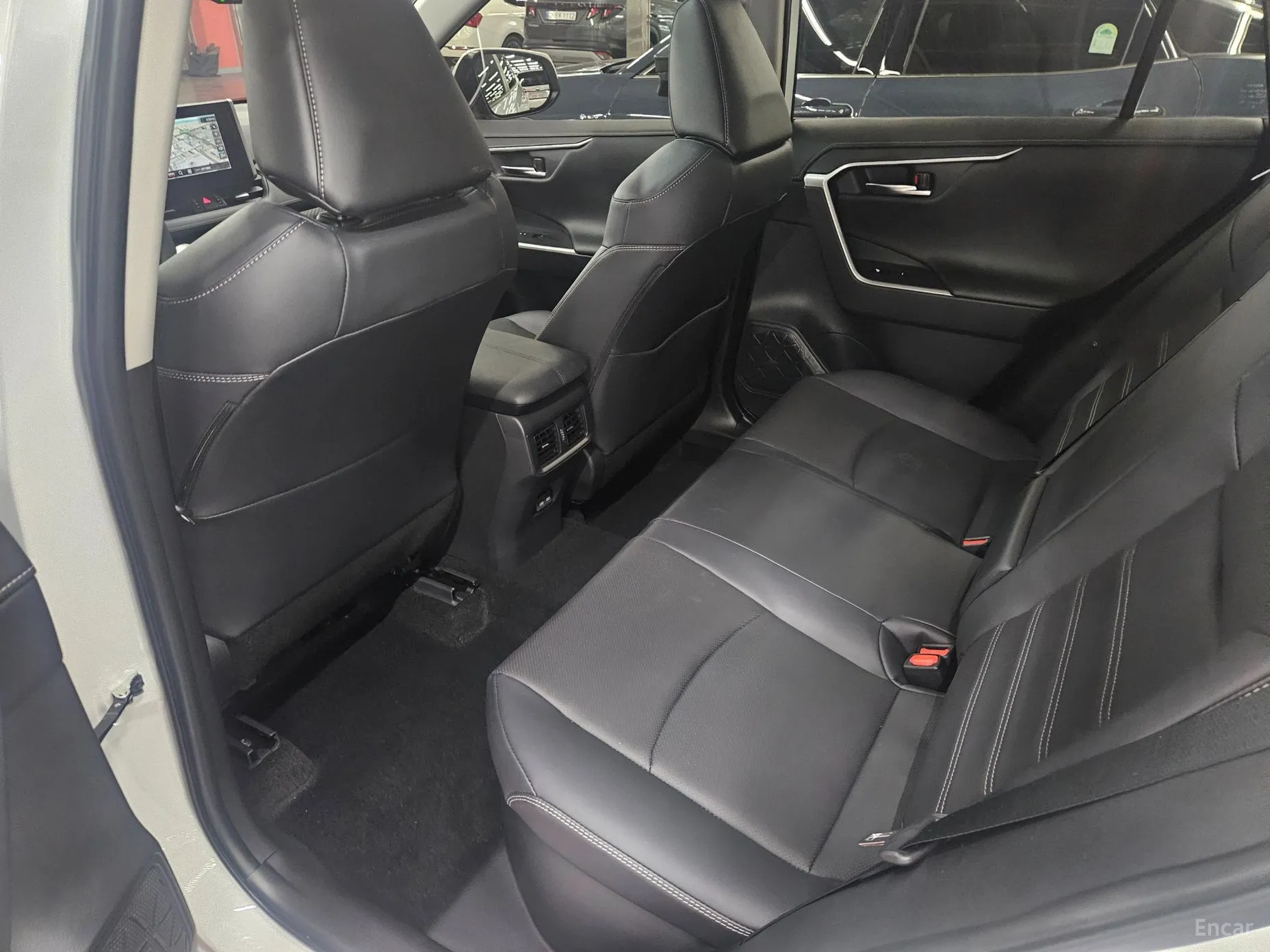 Toyota RAV4 5th Generation превью 14