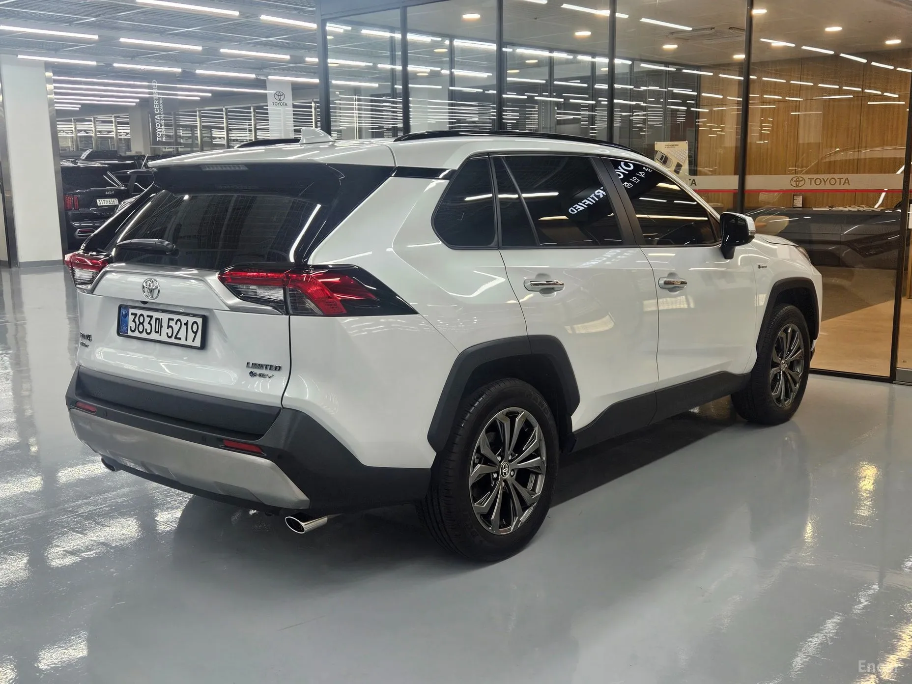 Toyota RAV4 5th Generation