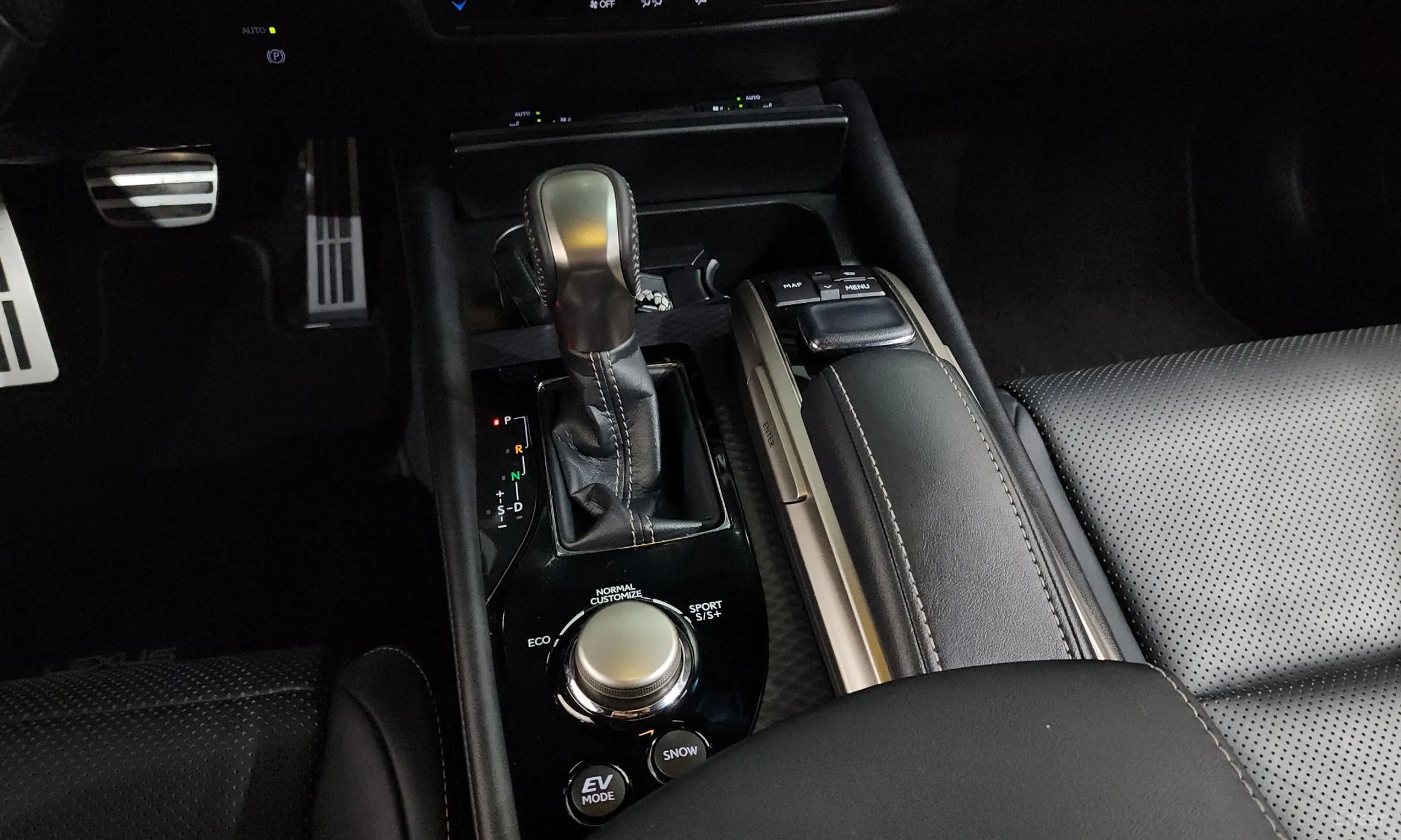 Lexus New GS450h превью 9