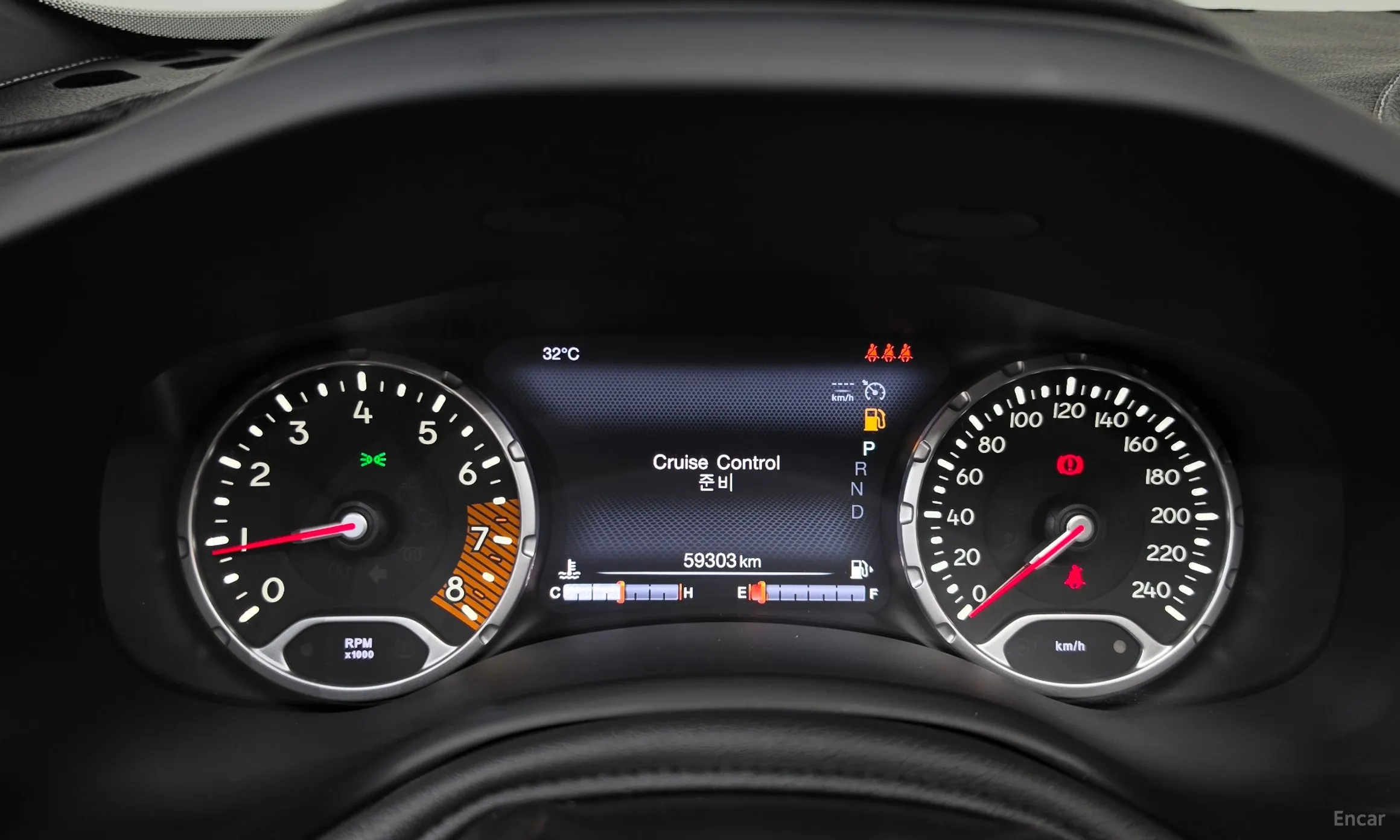 Jeep Renegade превью 8