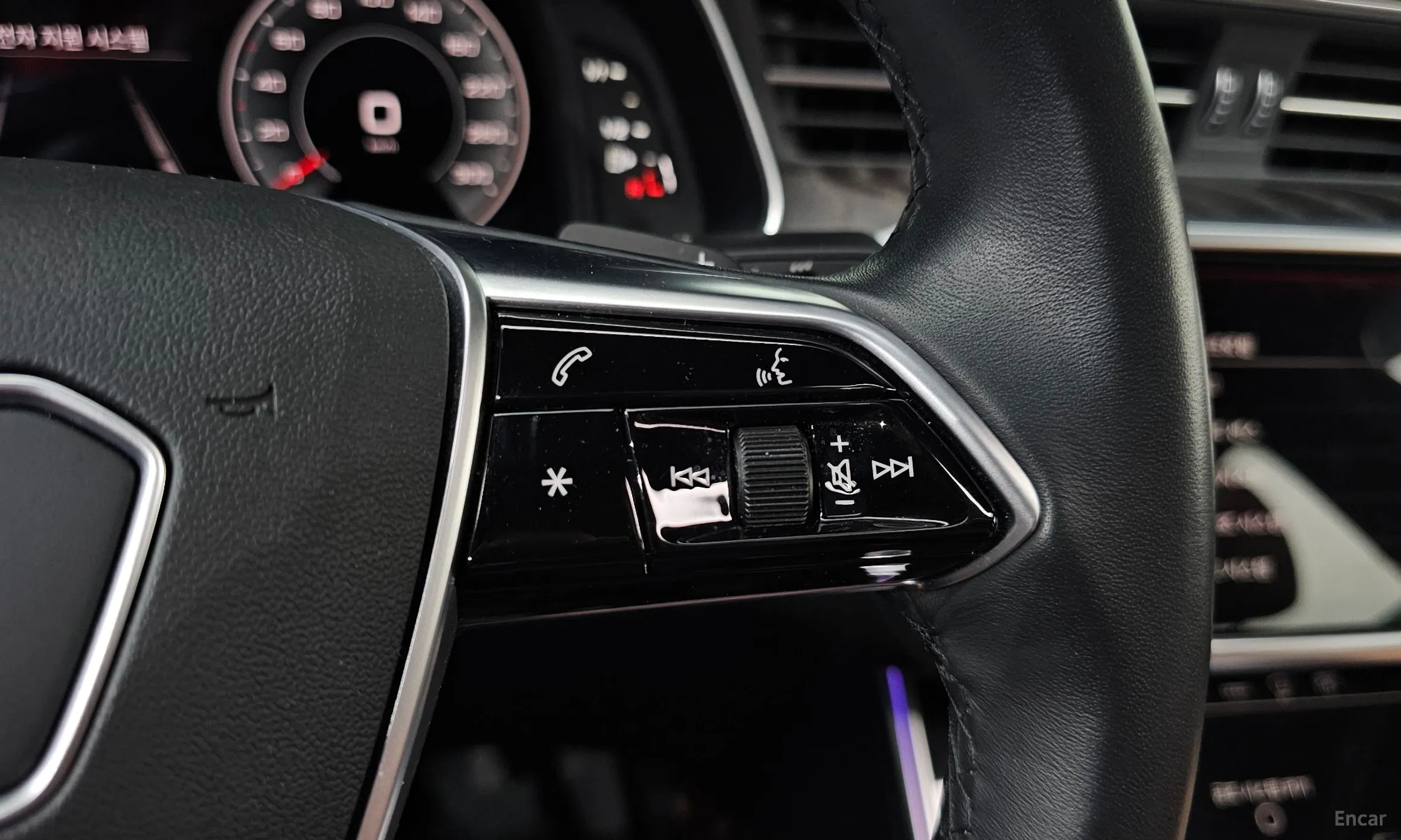 Audi A6 (C8) превью 18